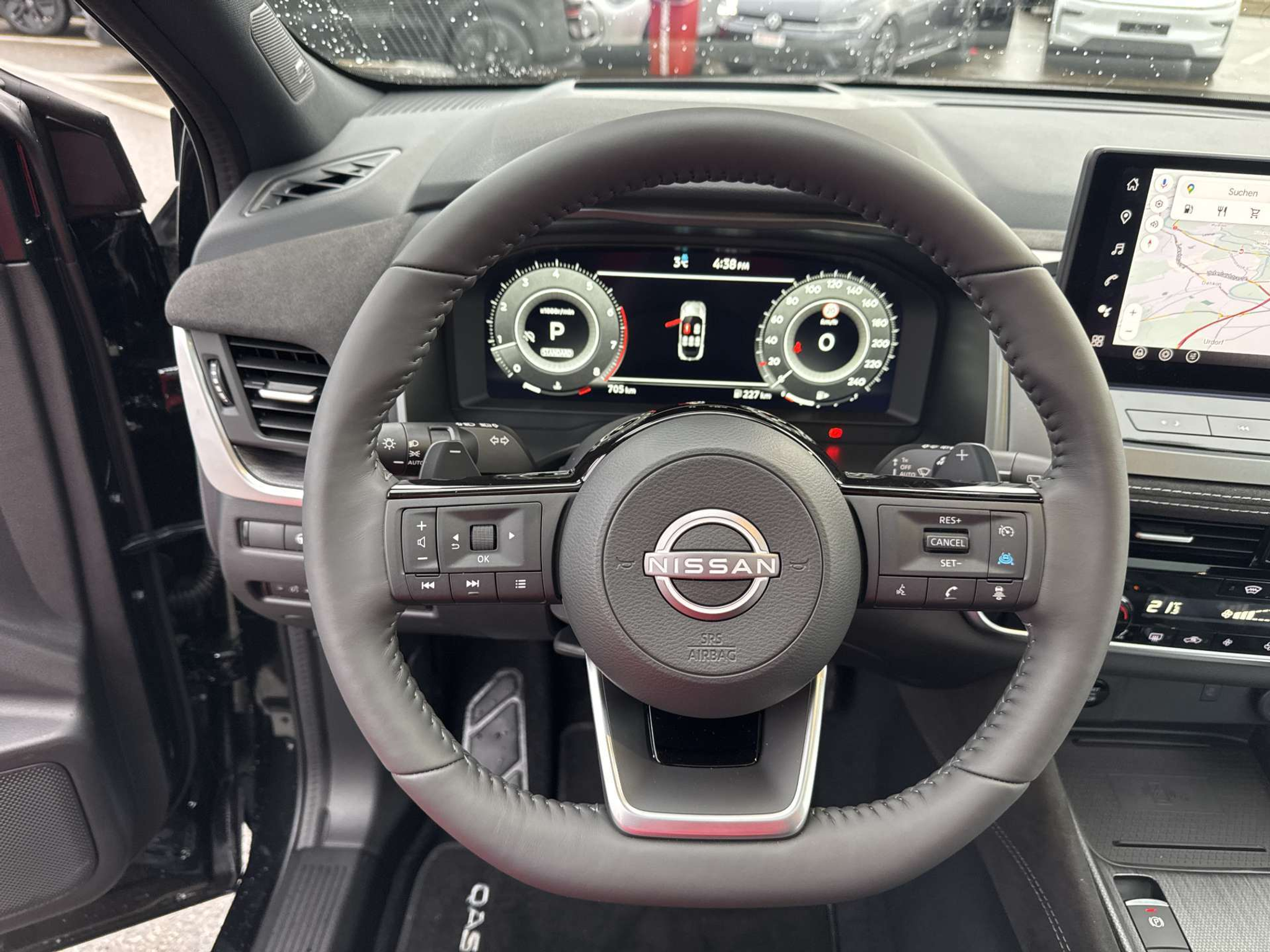 listing desktop thumbnail image 15