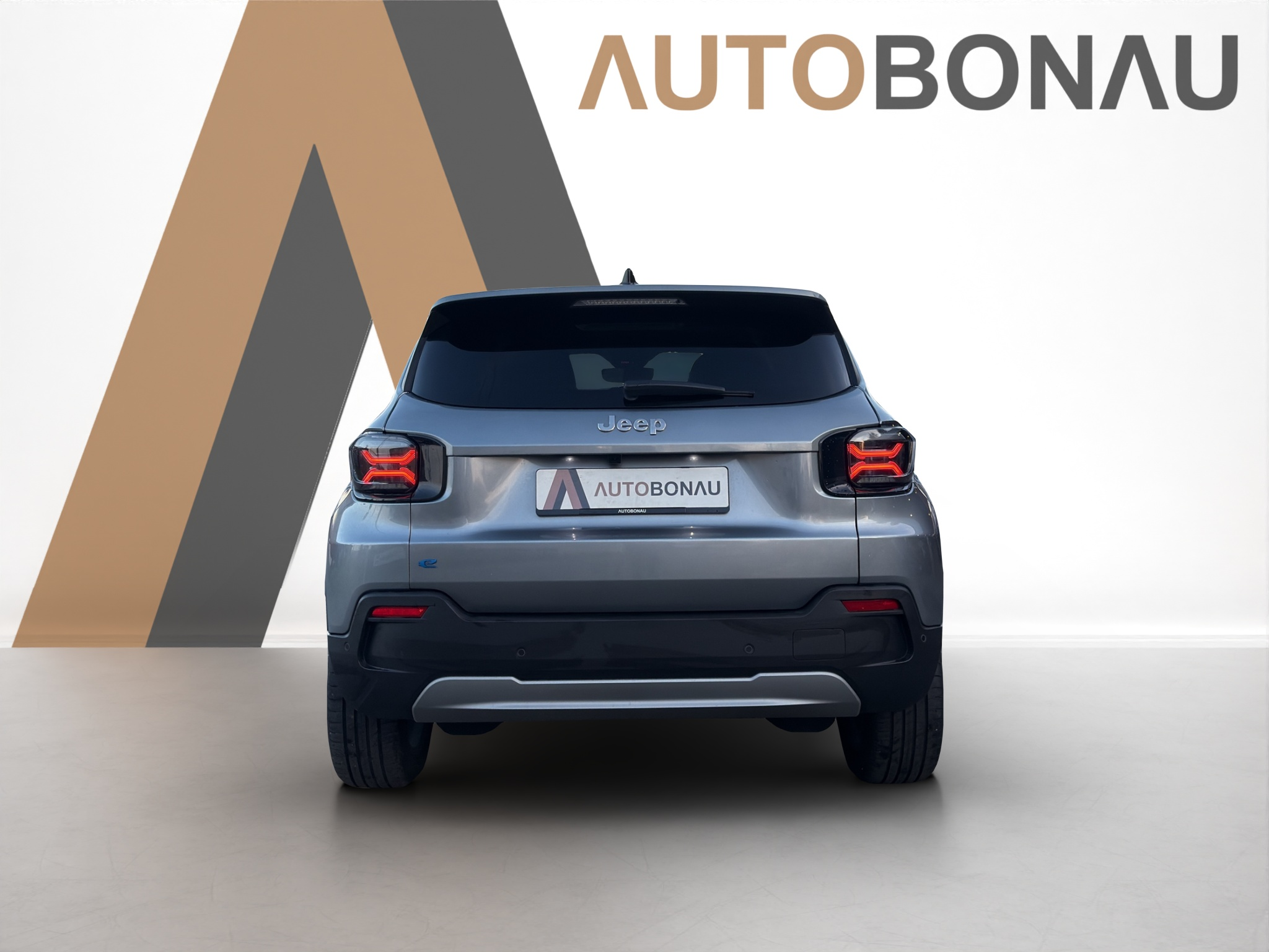 listing desktop thumbnail image 3