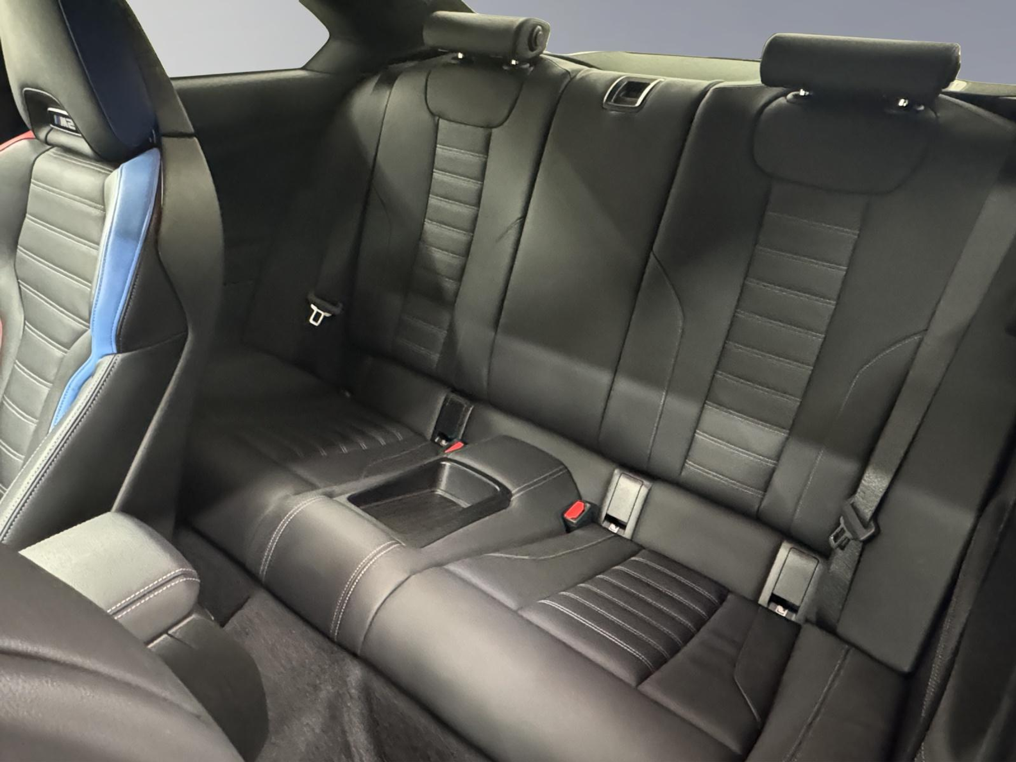 listing desktop thumbnail image 13