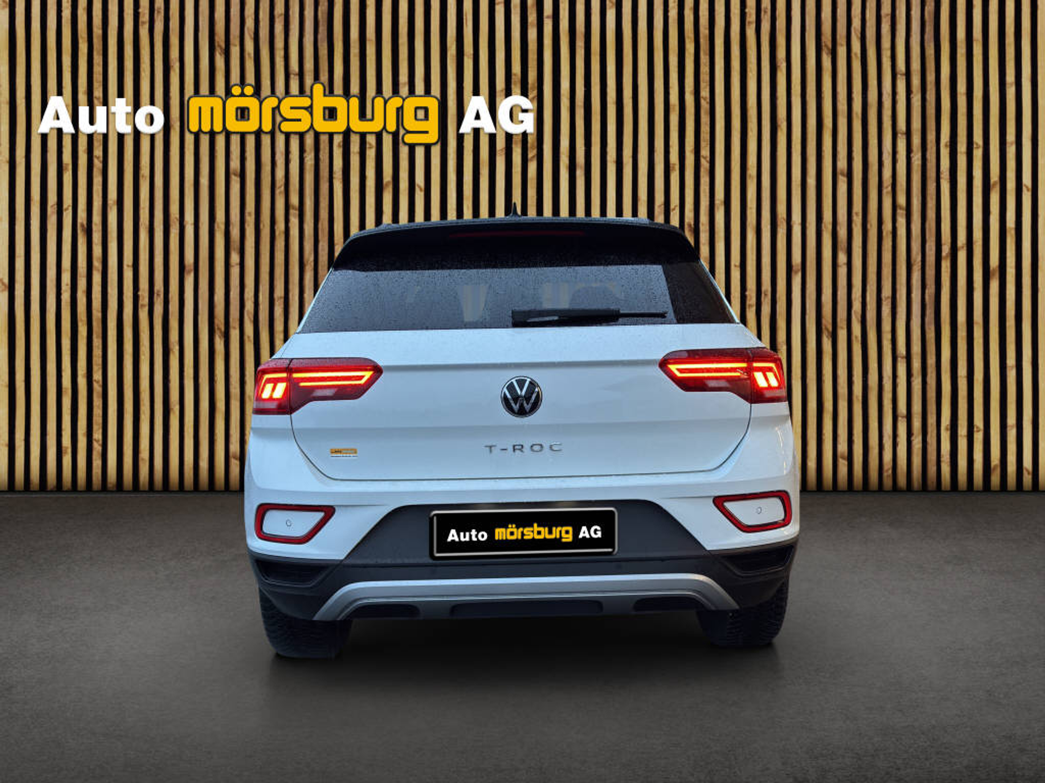 listing desktop thumbnail image 15