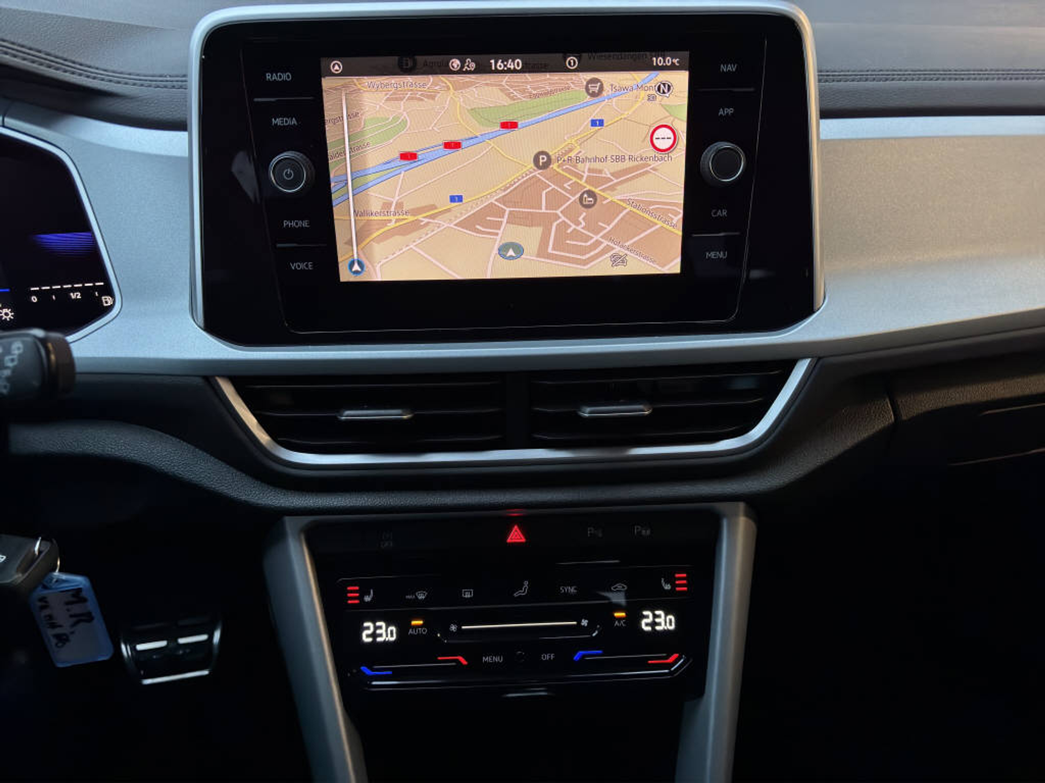 listing desktop thumbnail image 9