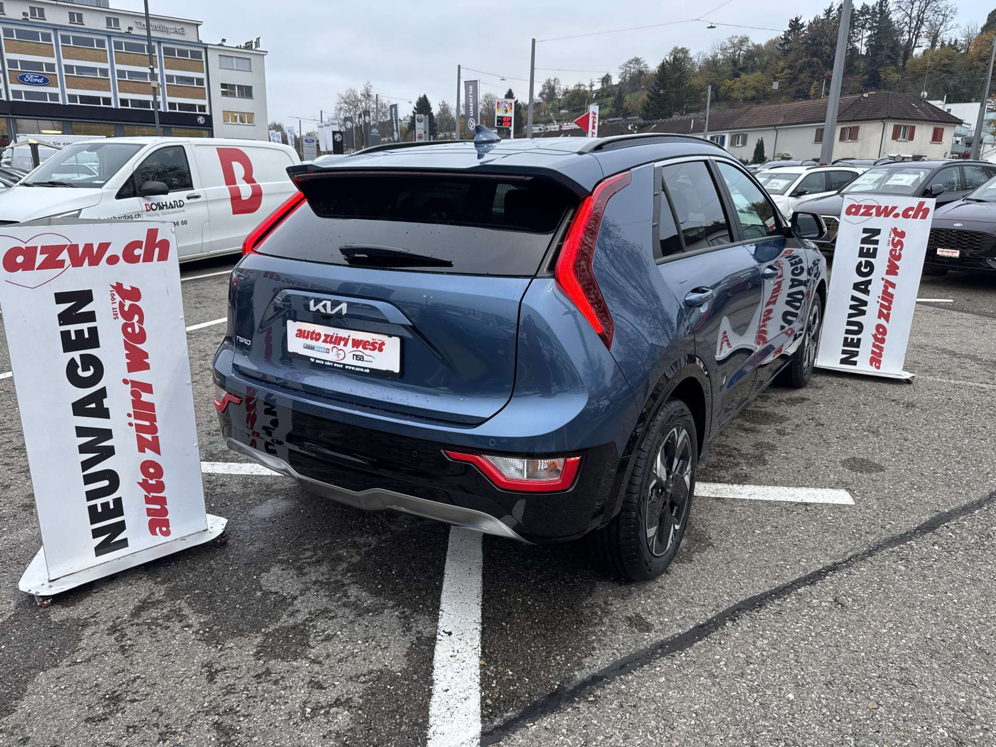 listing desktop thumbnail image 2