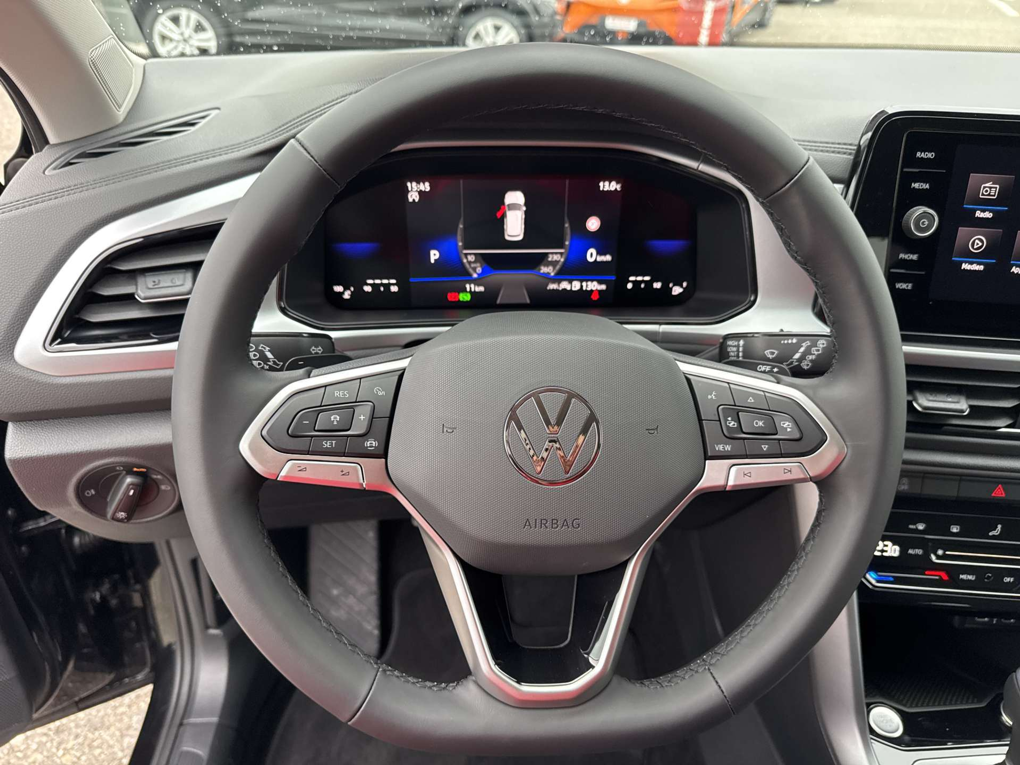 listing desktop thumbnail image 14