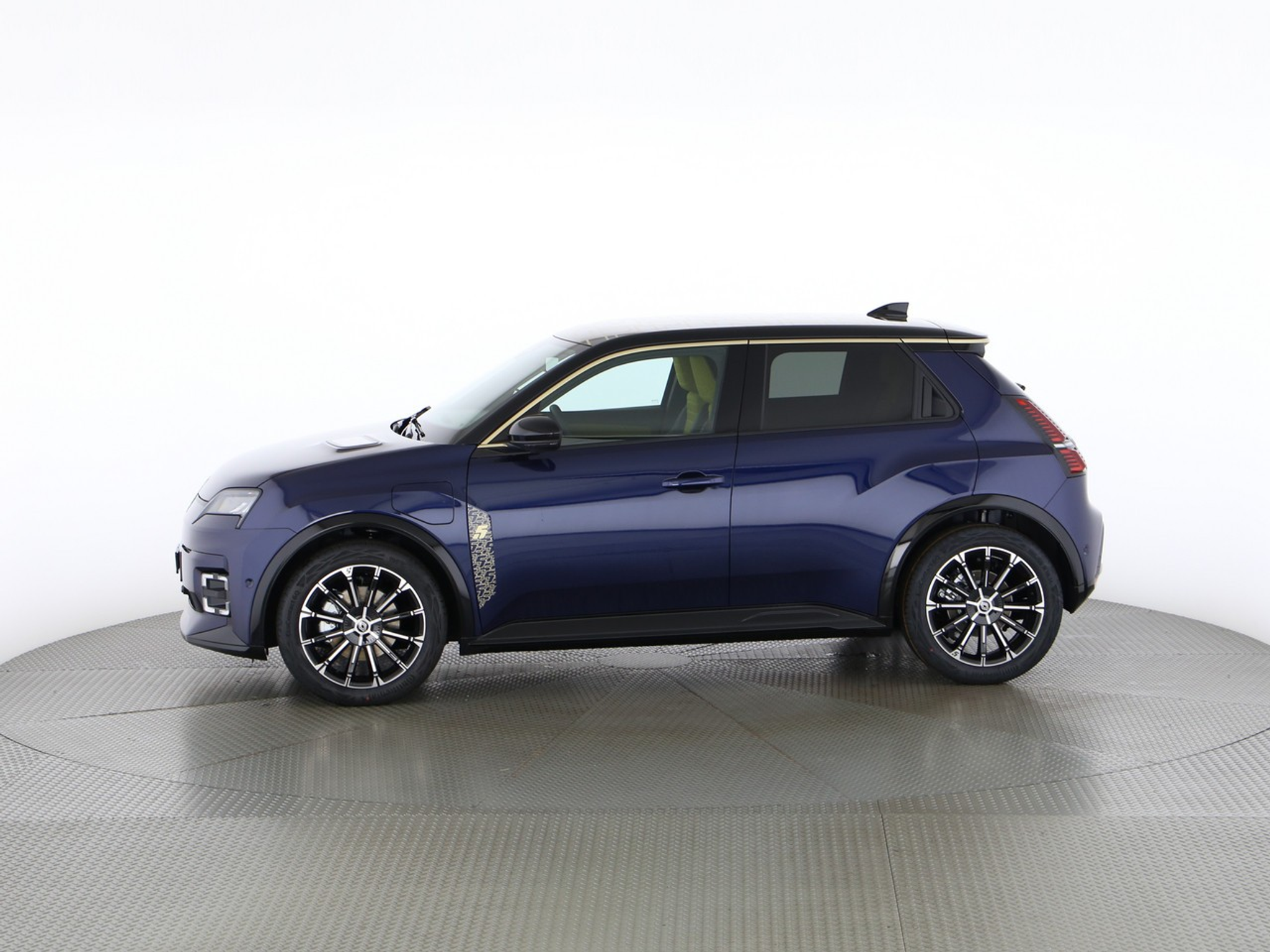 listing desktop thumbnail image 1