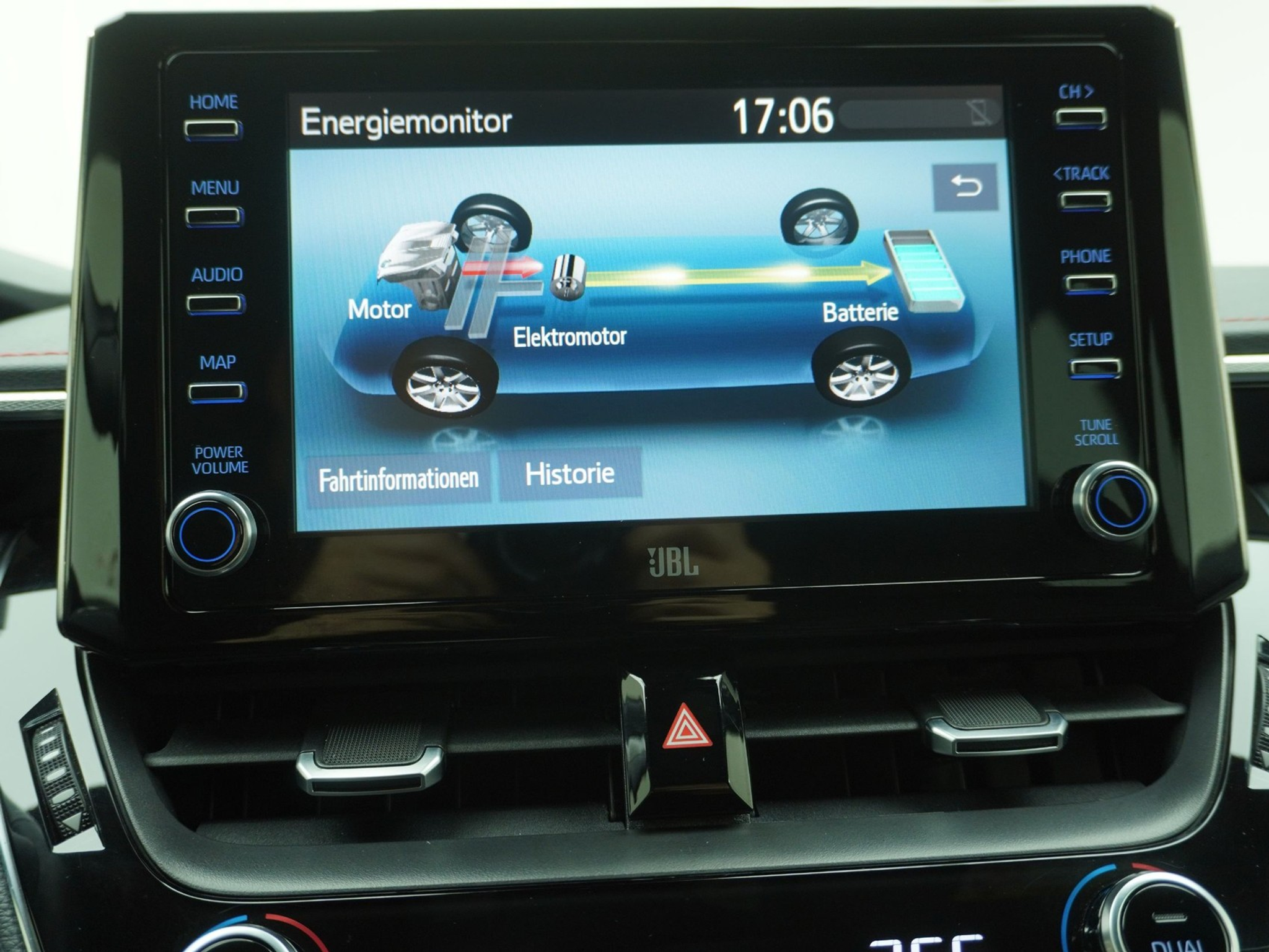 listing desktop thumbnail image 15