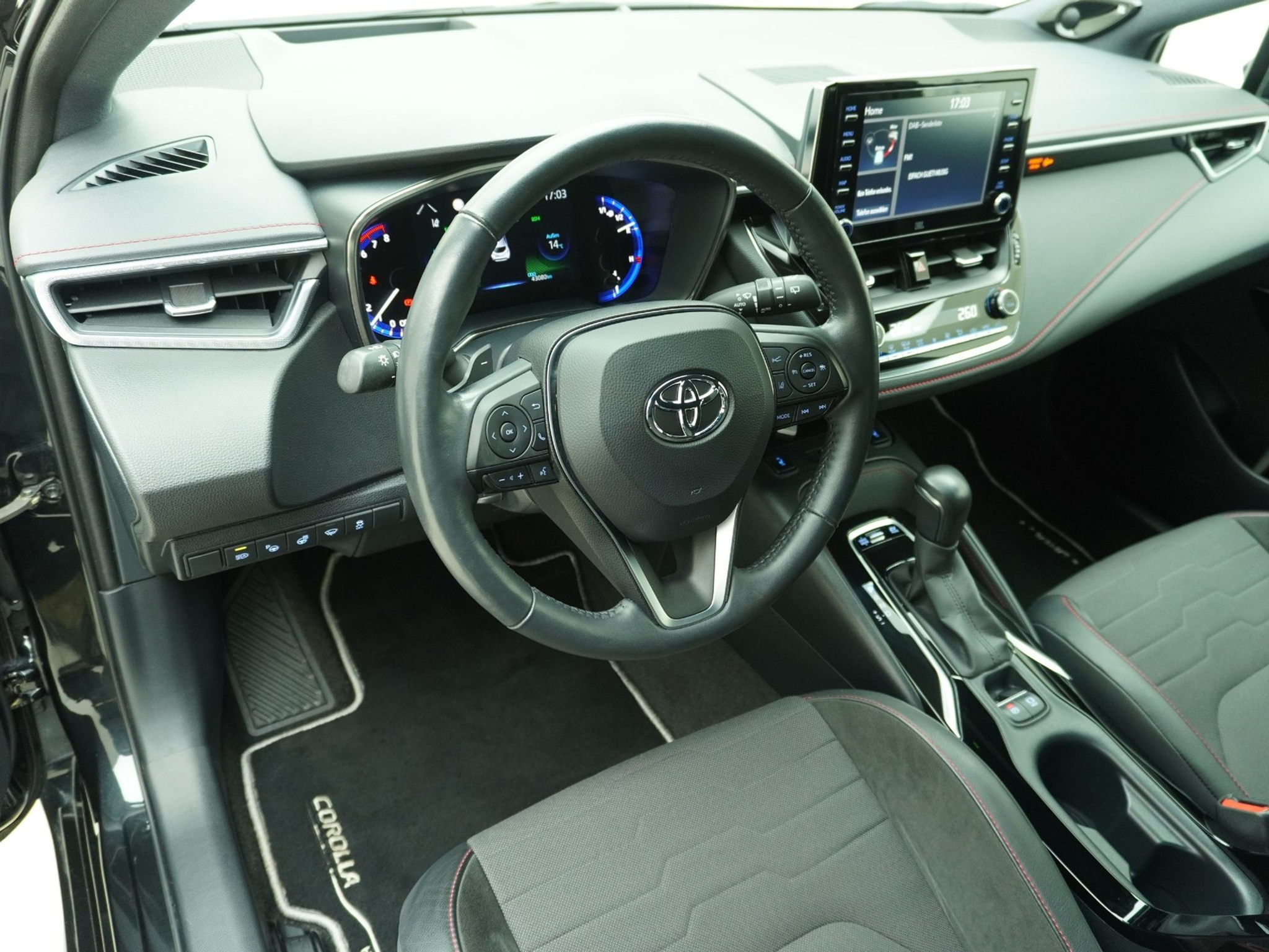 listing desktop thumbnail image 7