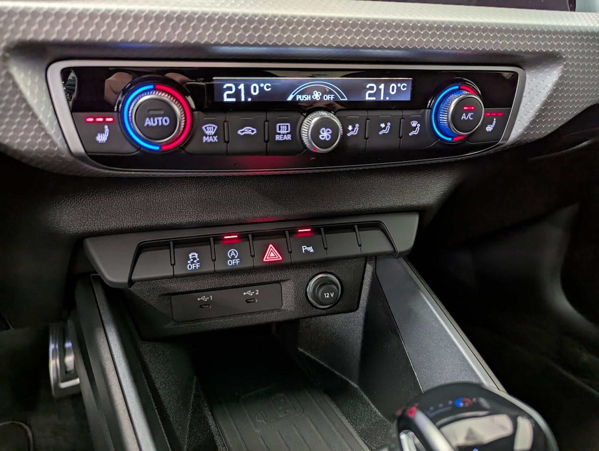 listing desktop thumbnail image 25