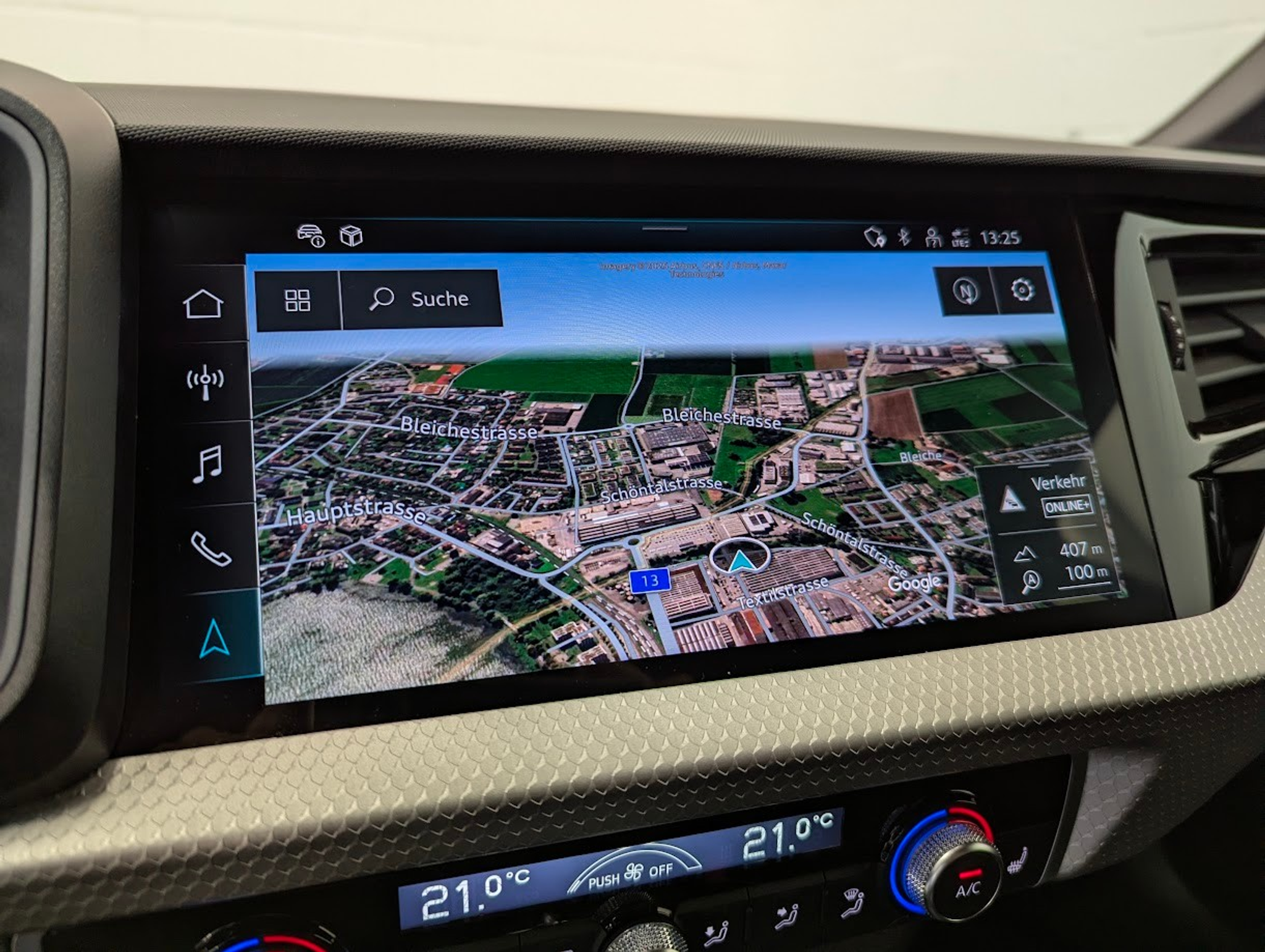 listing desktop thumbnail image 15