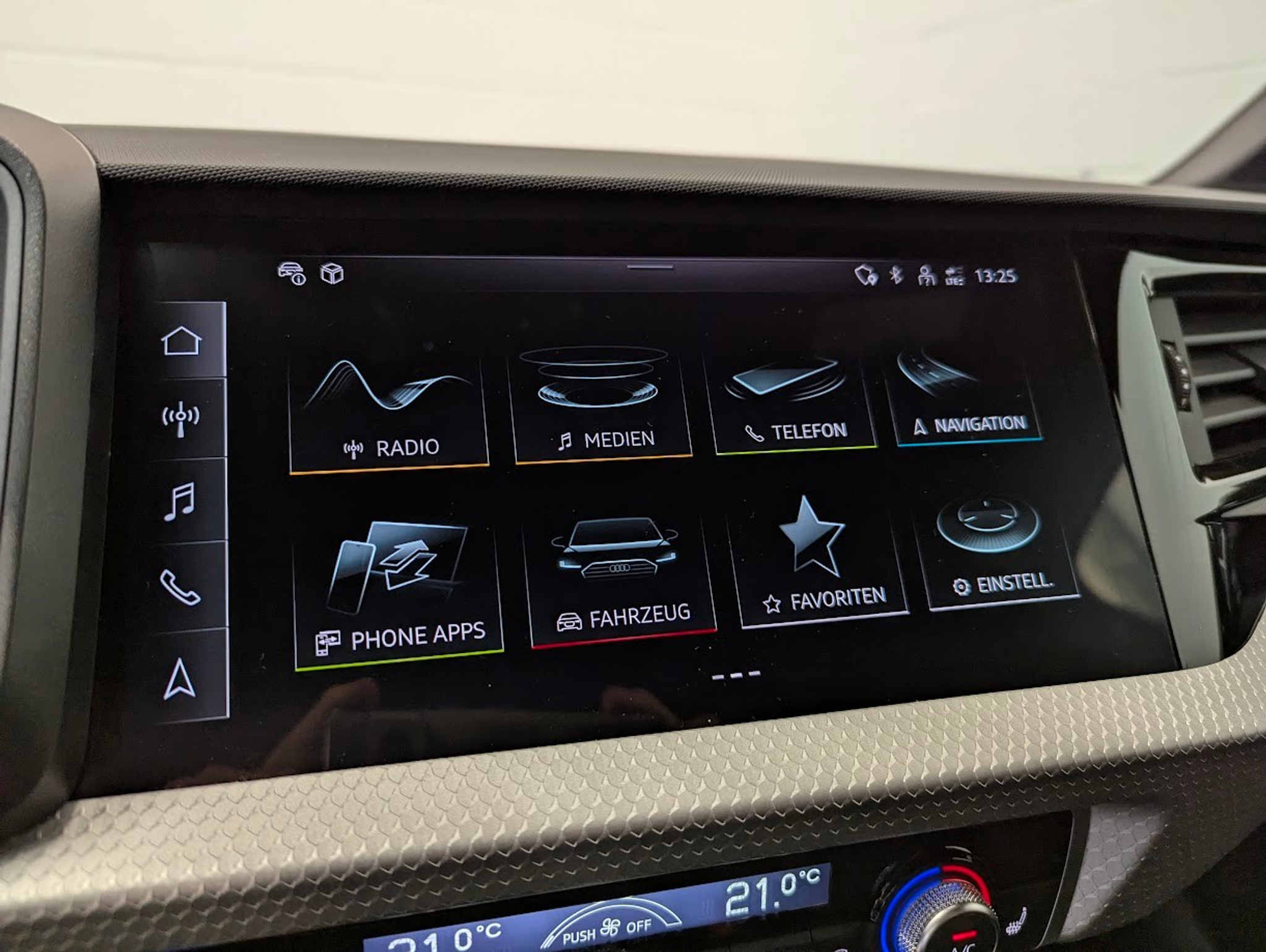 listing desktop thumbnail image 13