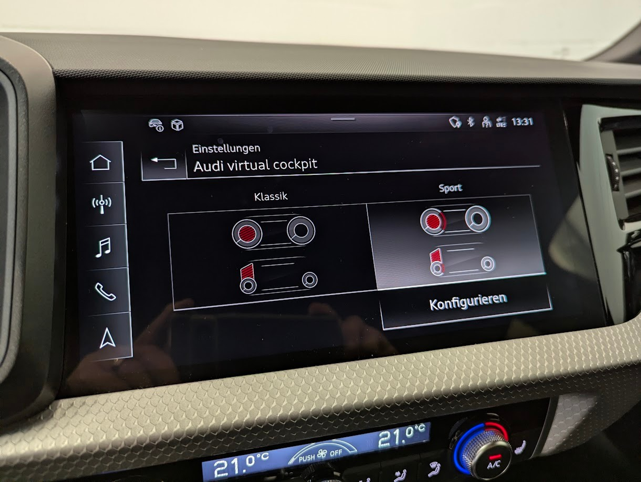 listing desktop thumbnail image 22