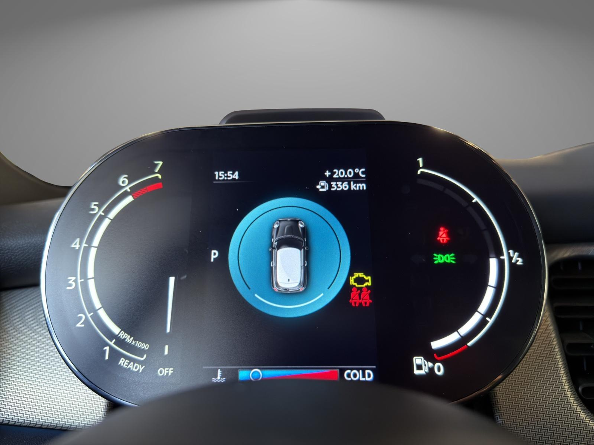 listing desktop thumbnail image 11