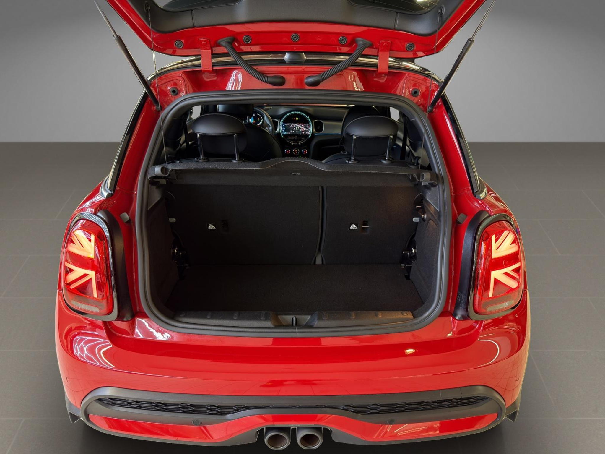 listing desktop thumbnail image 17