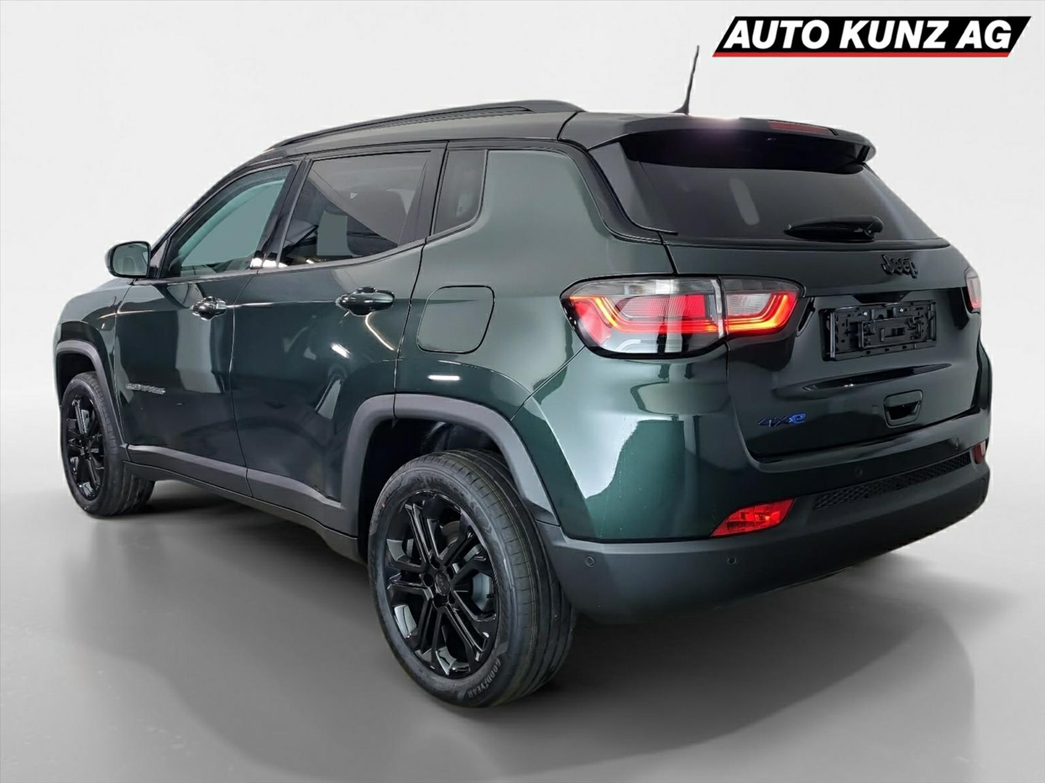 listing desktop thumbnail image 1