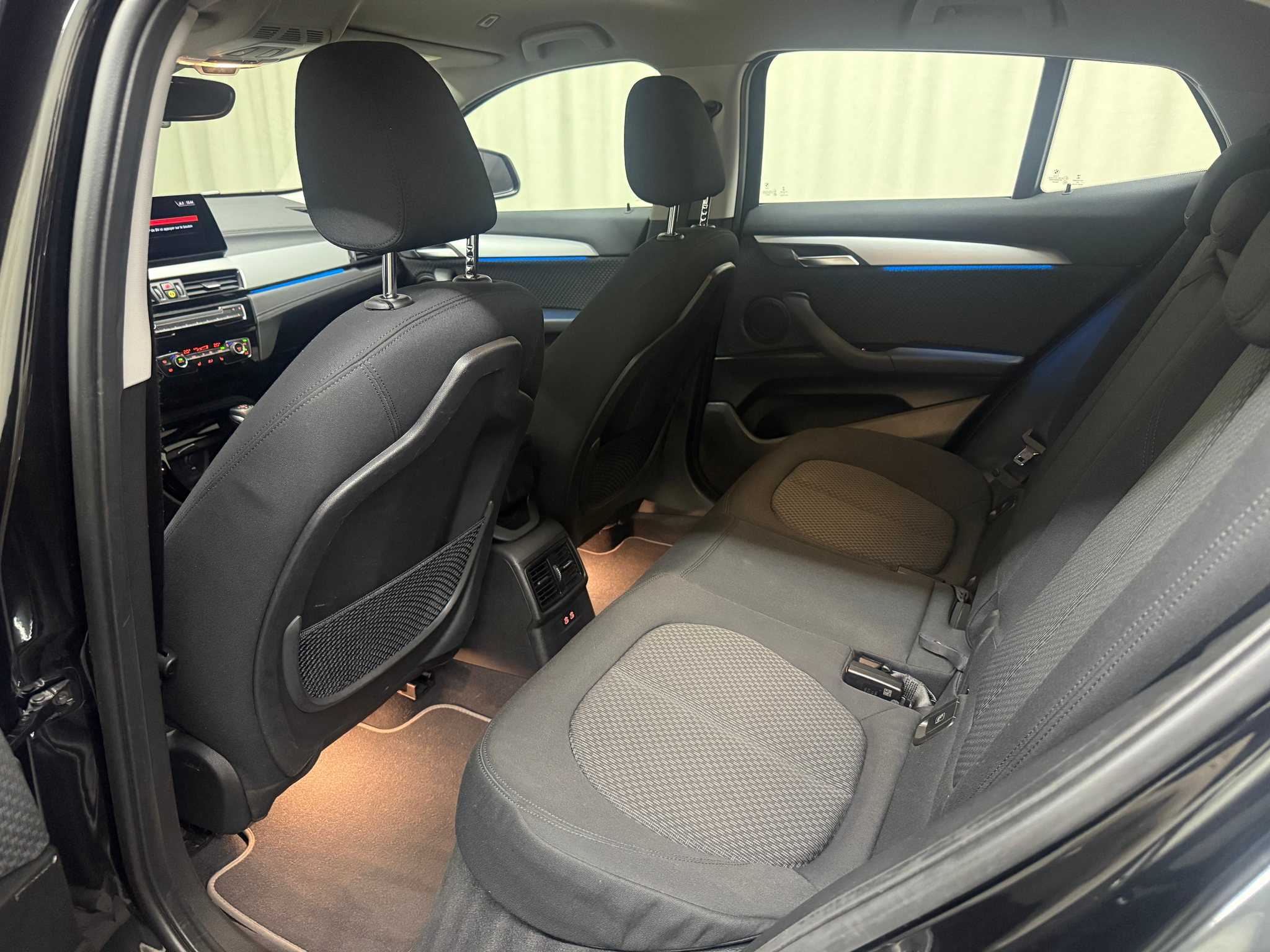 listing desktop thumbnail image 11