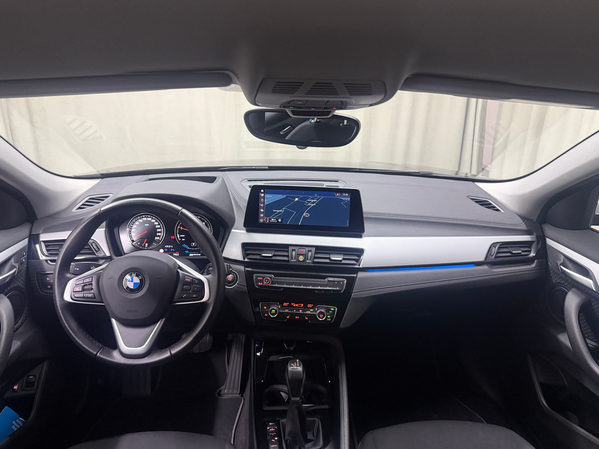 listing desktop thumbnail image 7