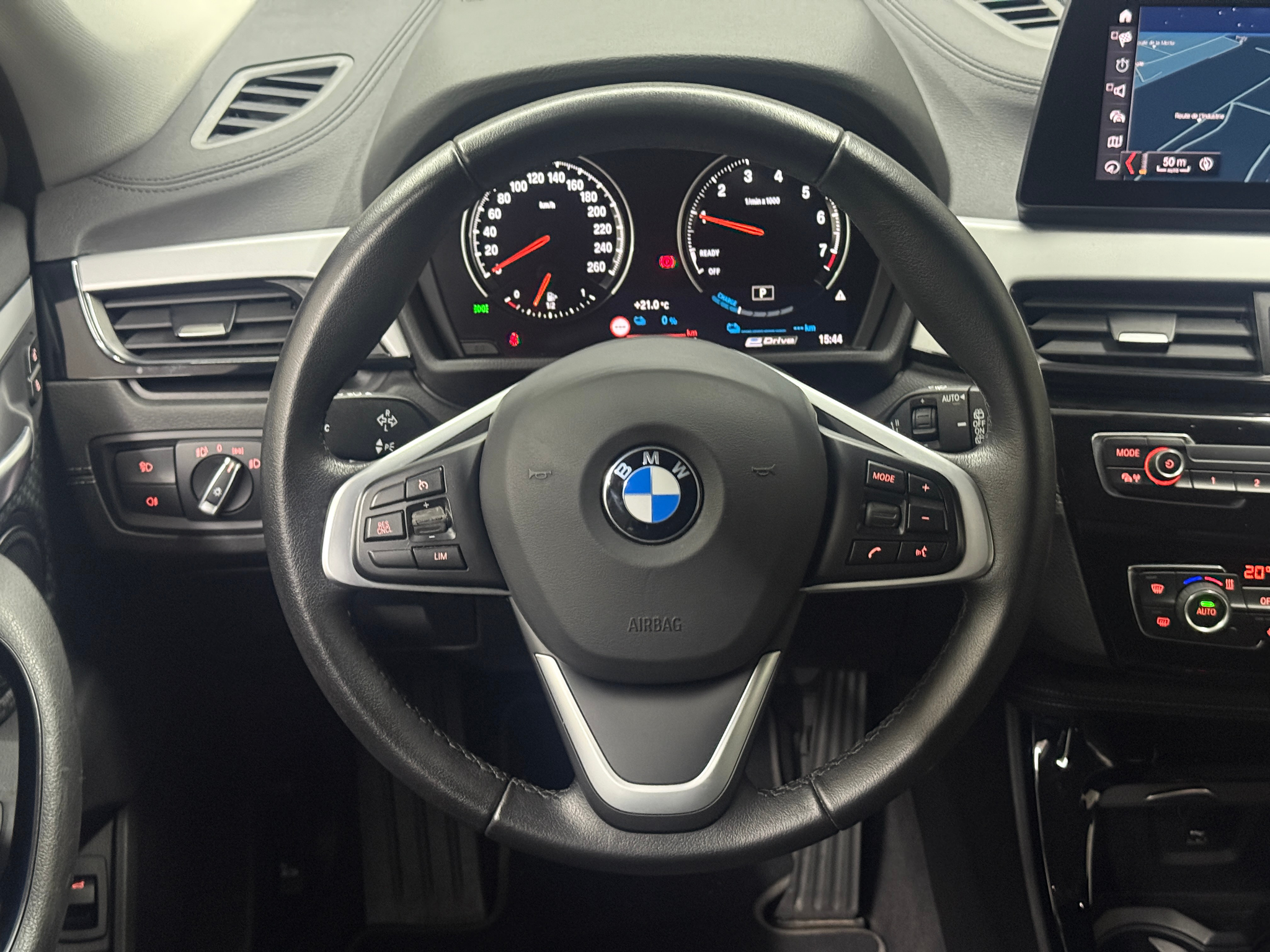 listing desktop thumbnail image 8