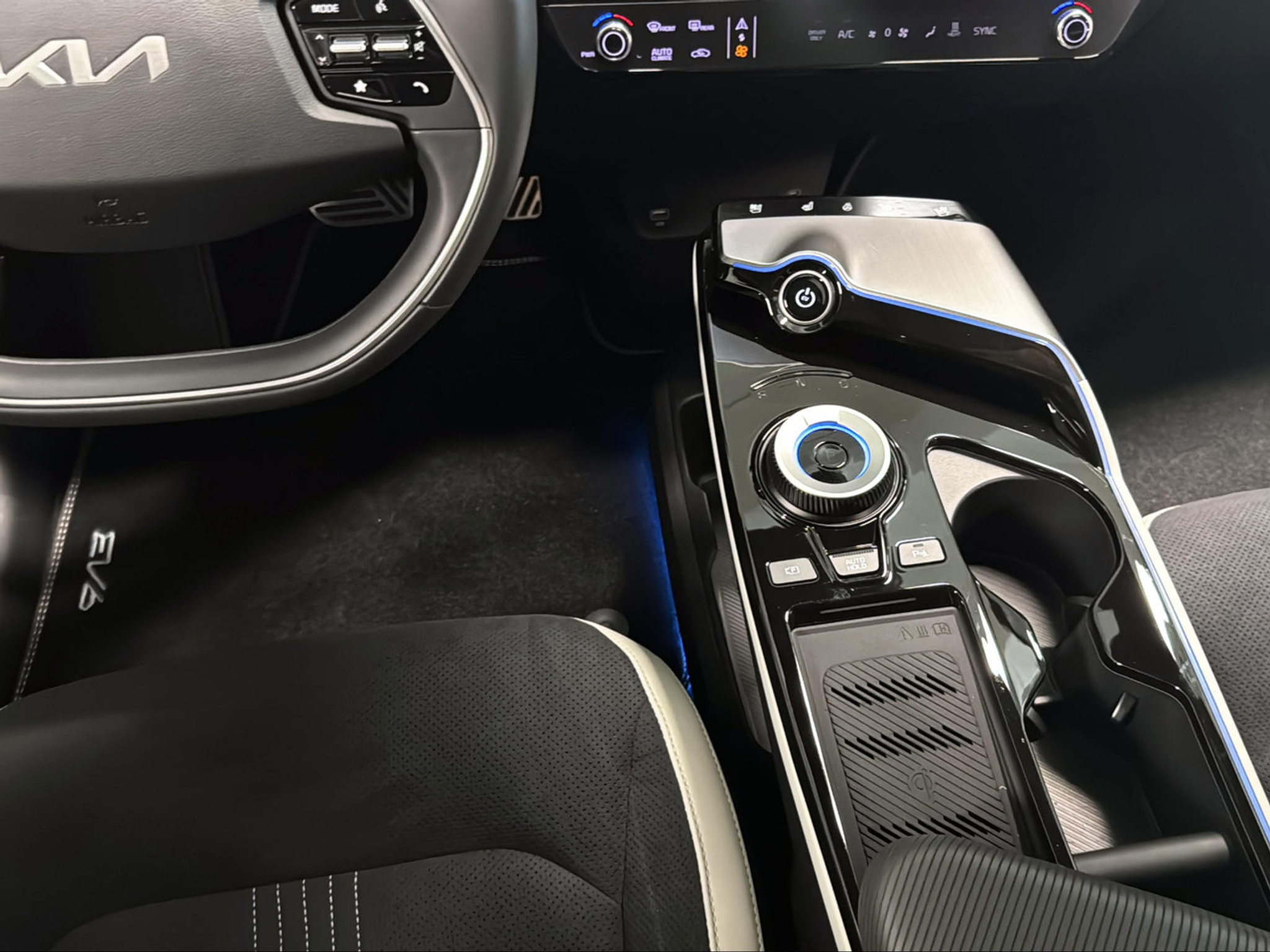 listing desktop thumbnail image 18