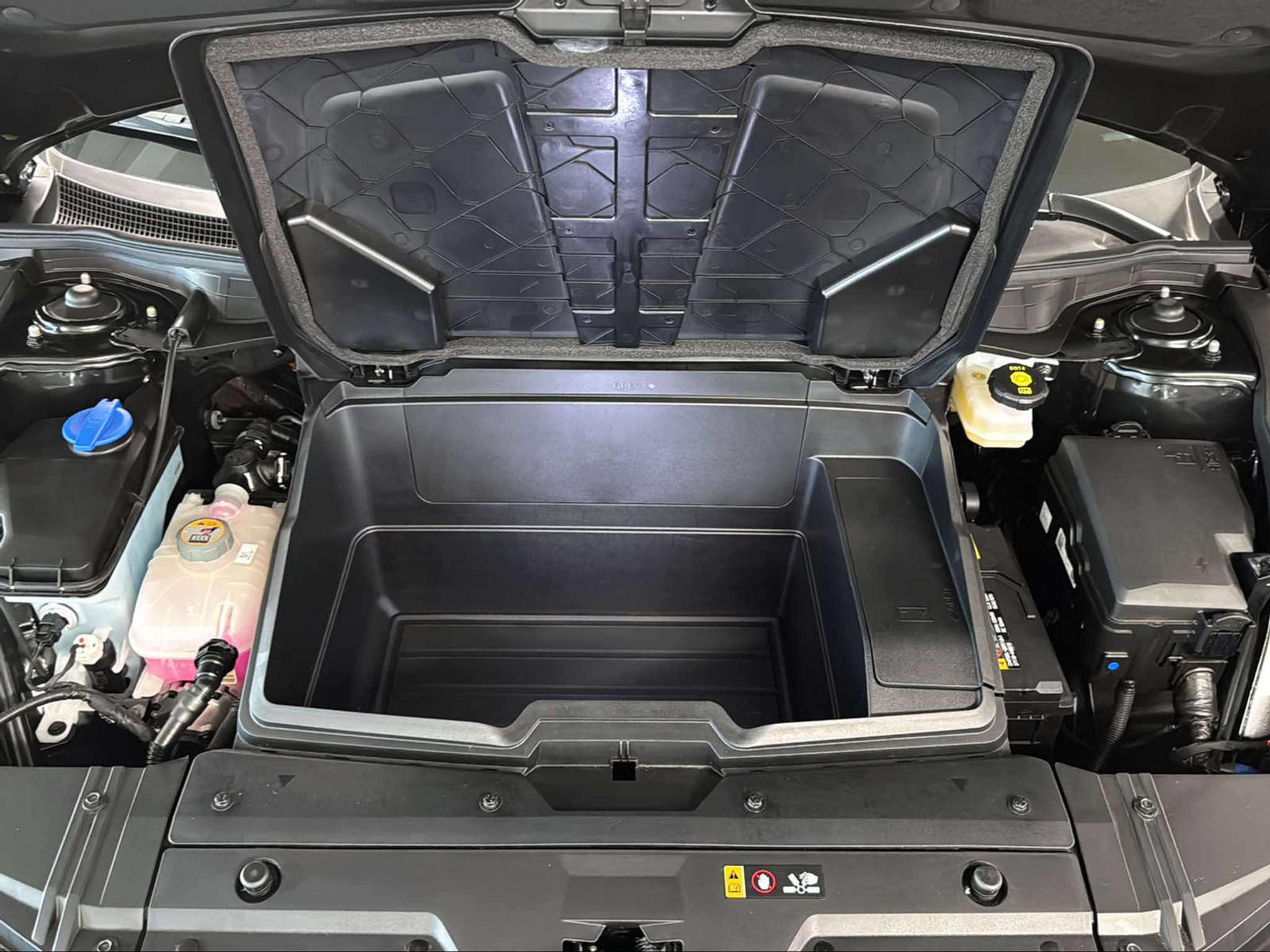 listing desktop thumbnail image 22