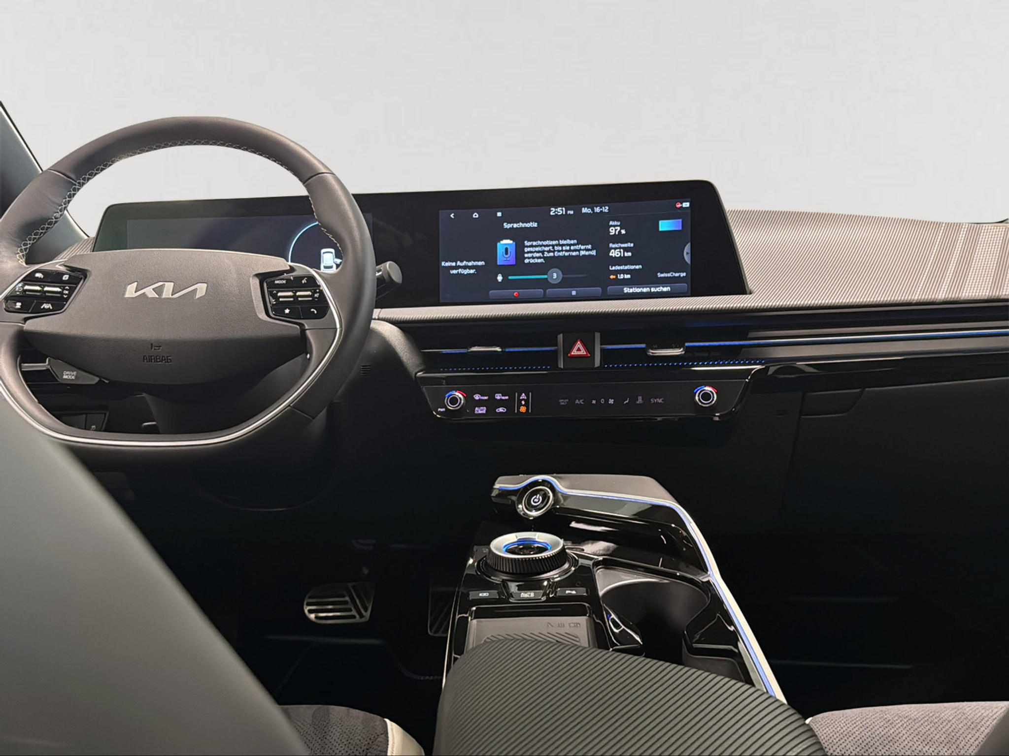 listing desktop thumbnail image 25