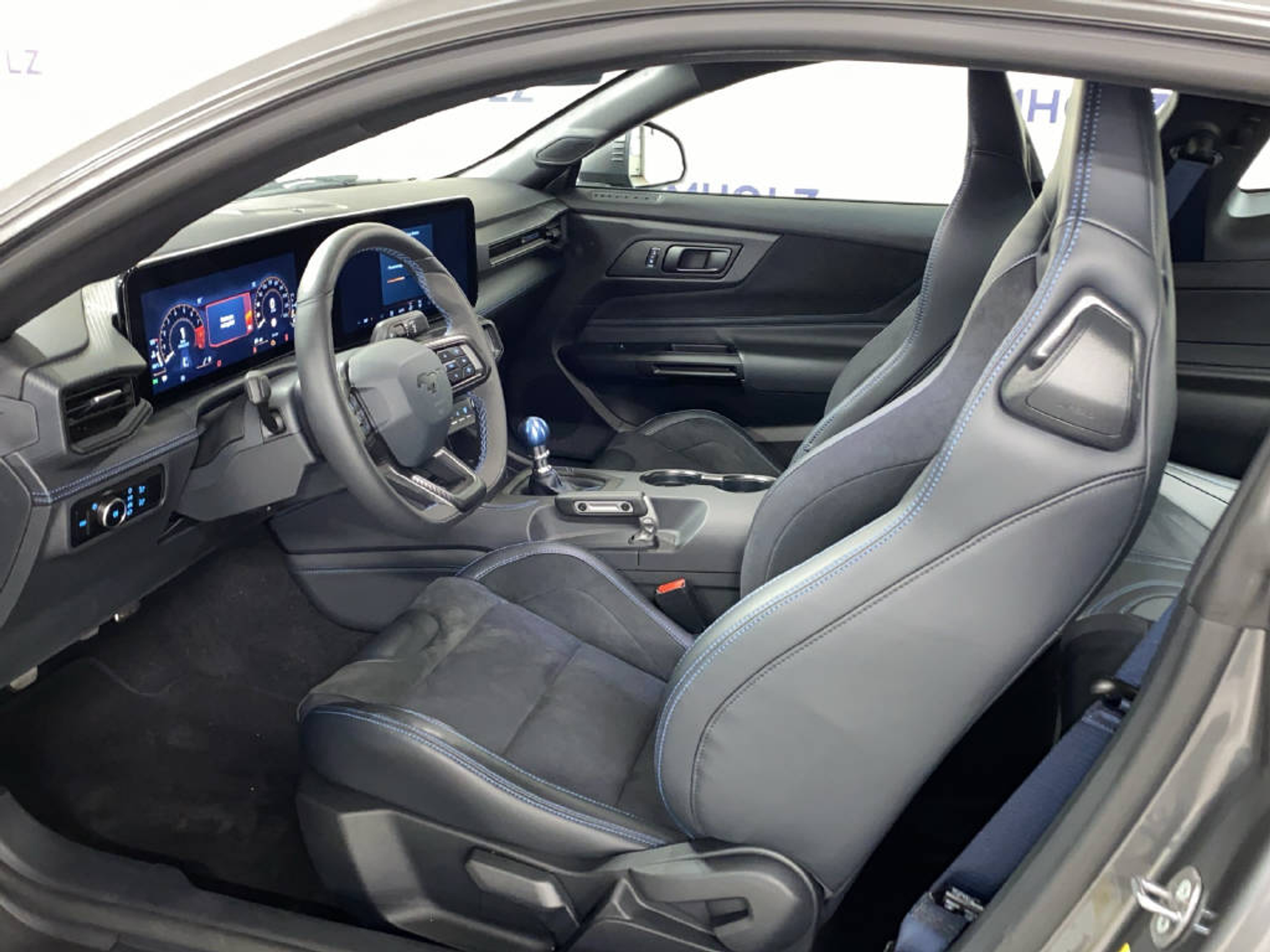 listing desktop thumbnail image 14