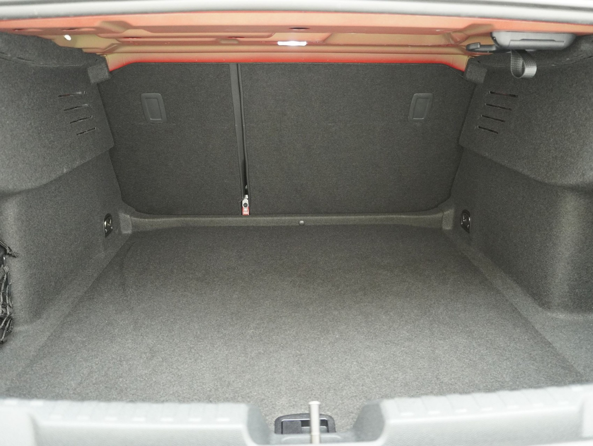 listing desktop thumbnail image 11