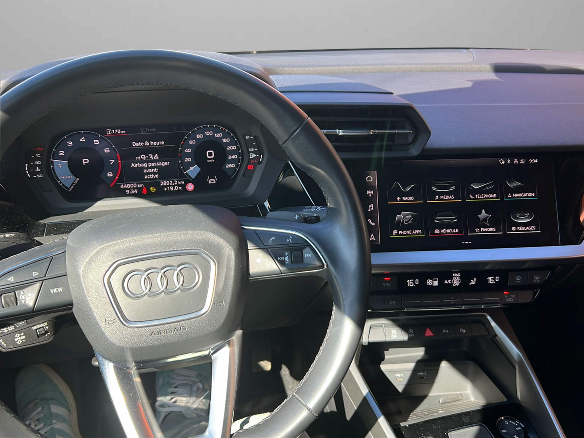 listing desktop thumbnail image 7