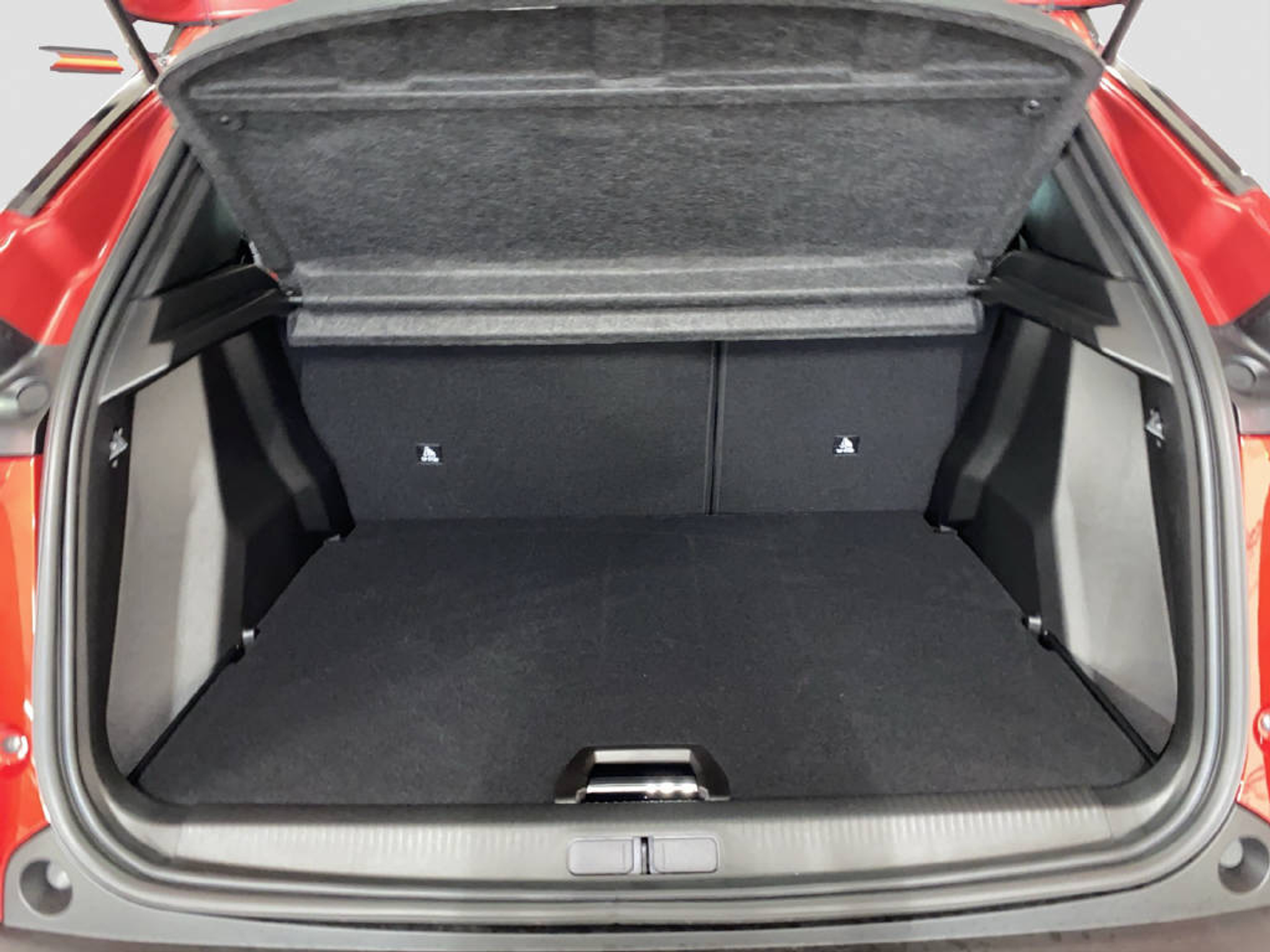 listing desktop thumbnail image 13