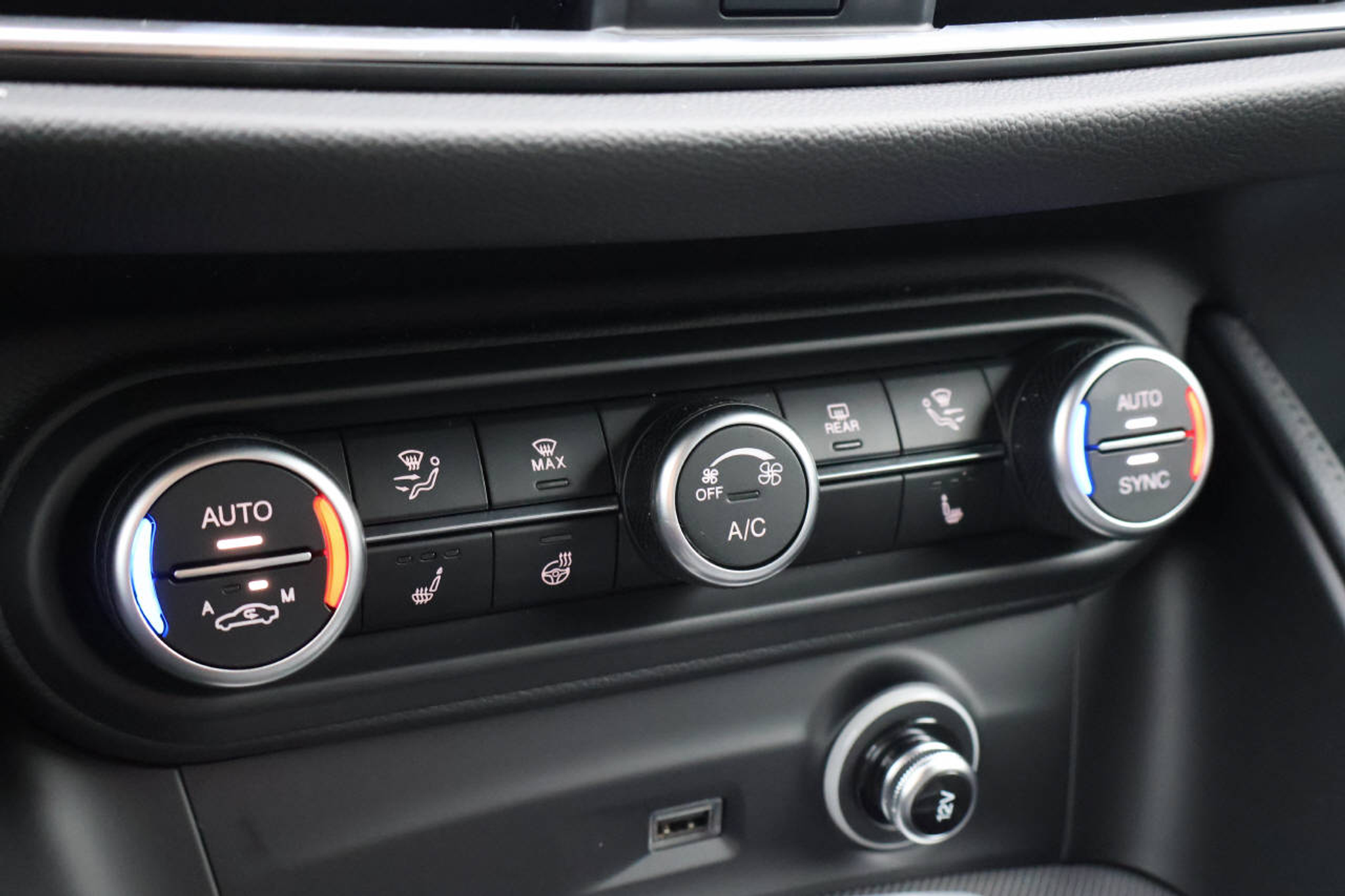 listing desktop thumbnail image 13