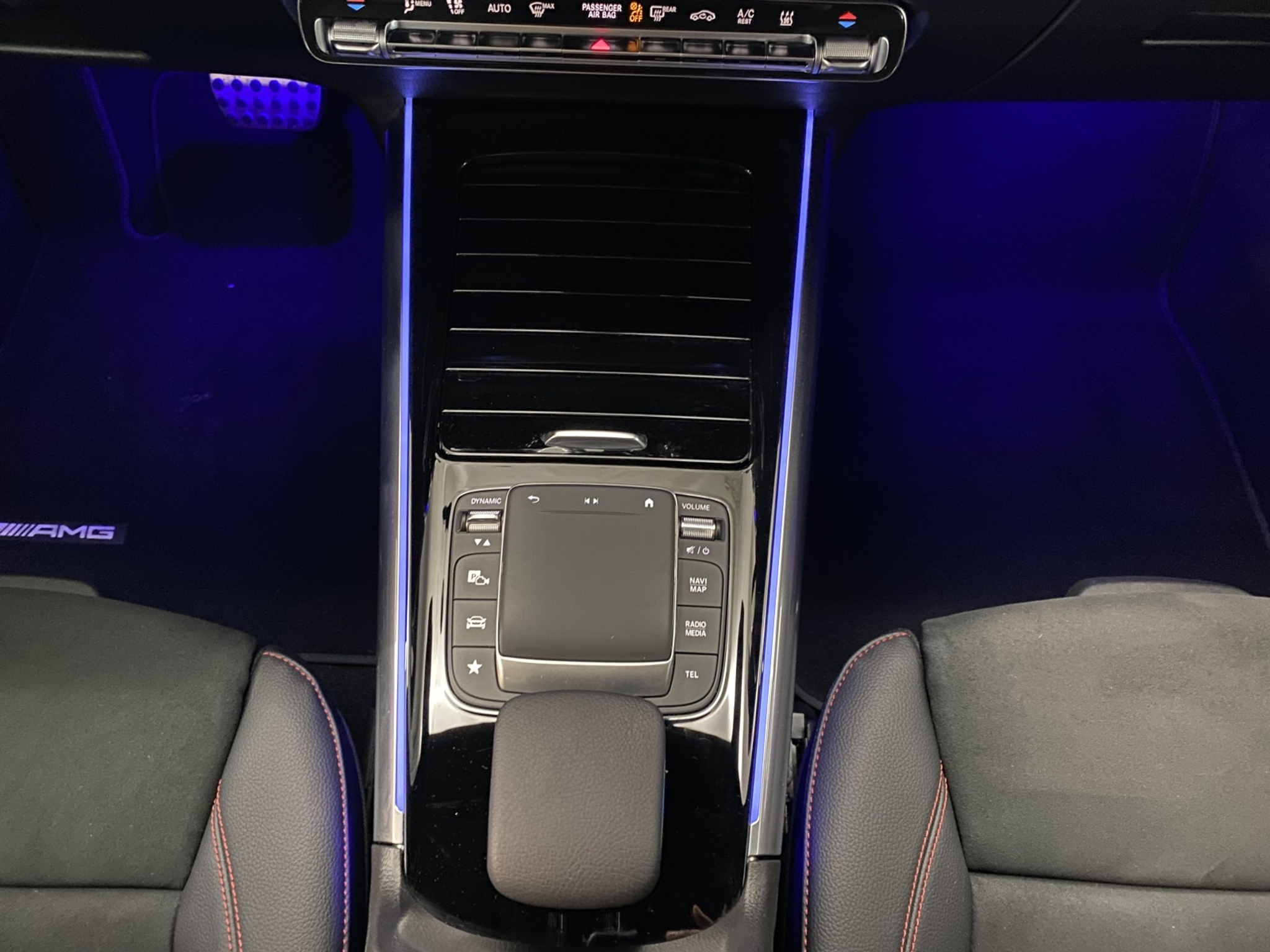 listing desktop thumbnail image 9