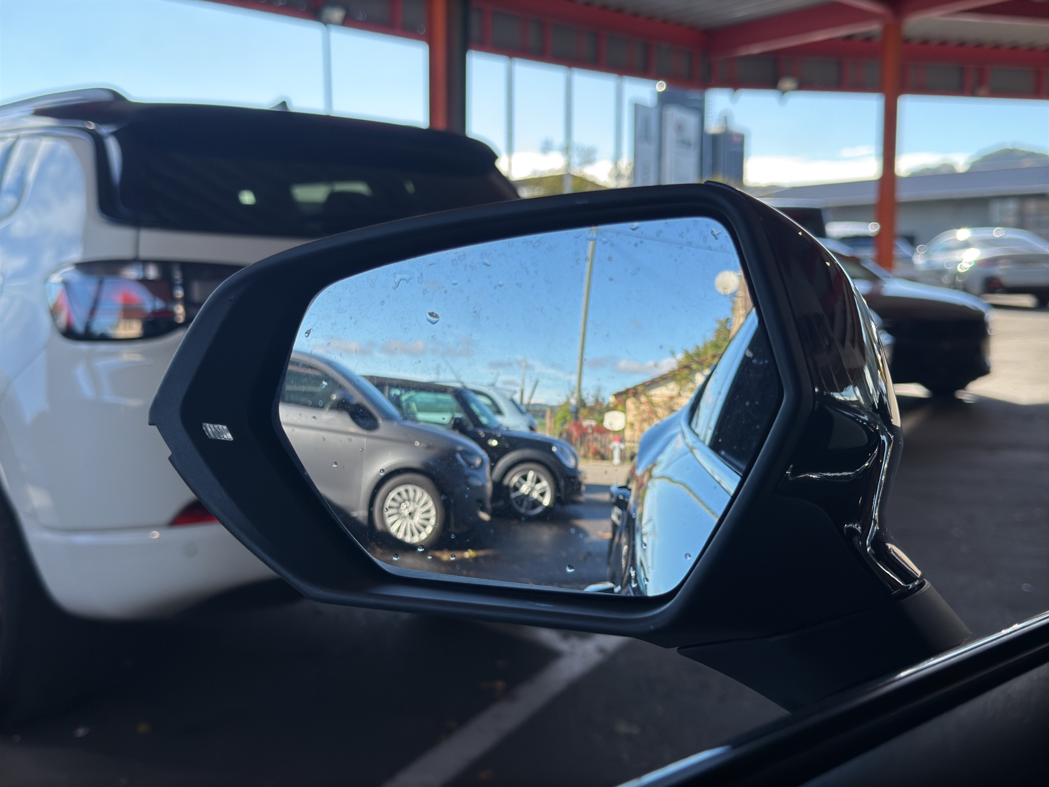 listing desktop thumbnail image 30