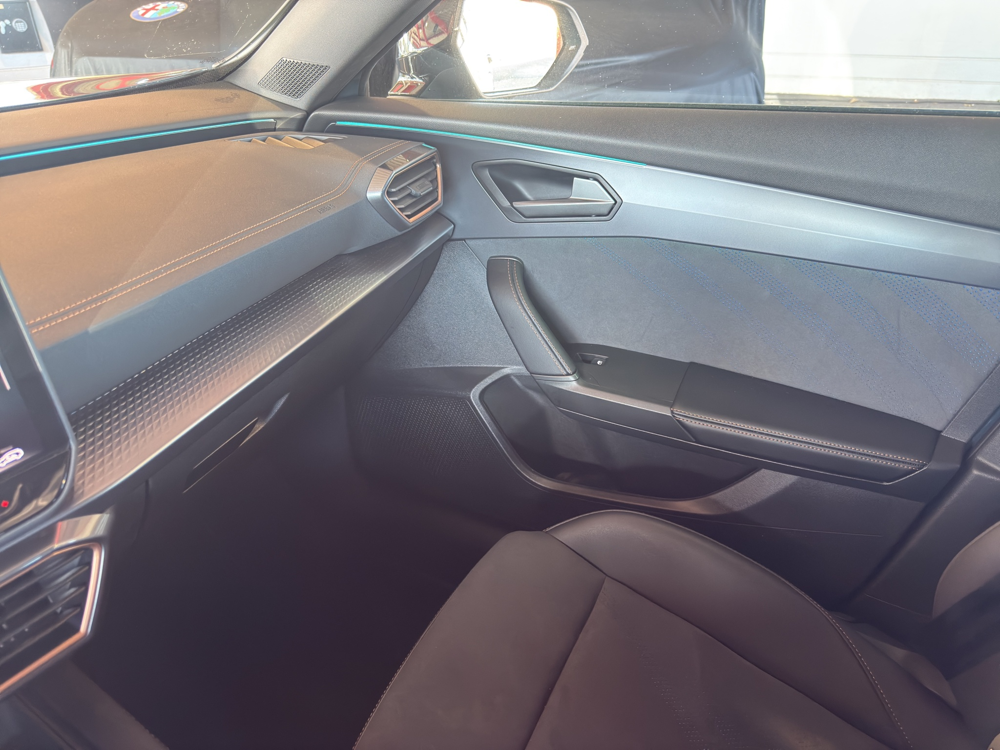 listing desktop thumbnail image 27