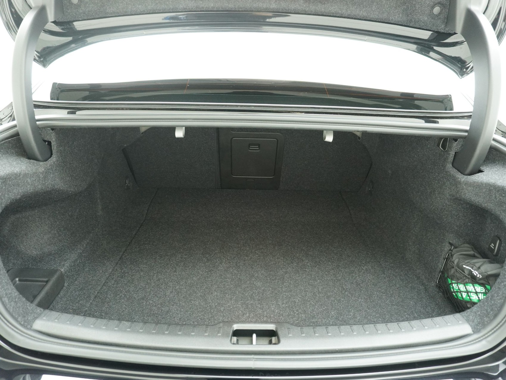 listing desktop thumbnail image 14