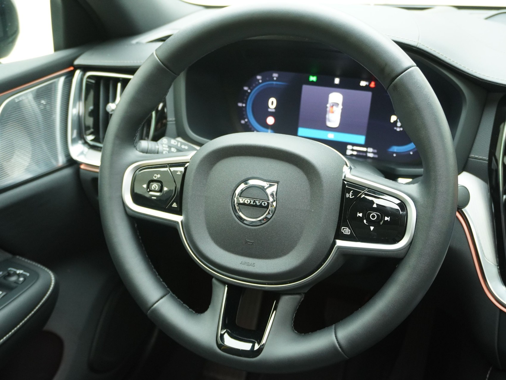 listing desktop thumbnail image 11