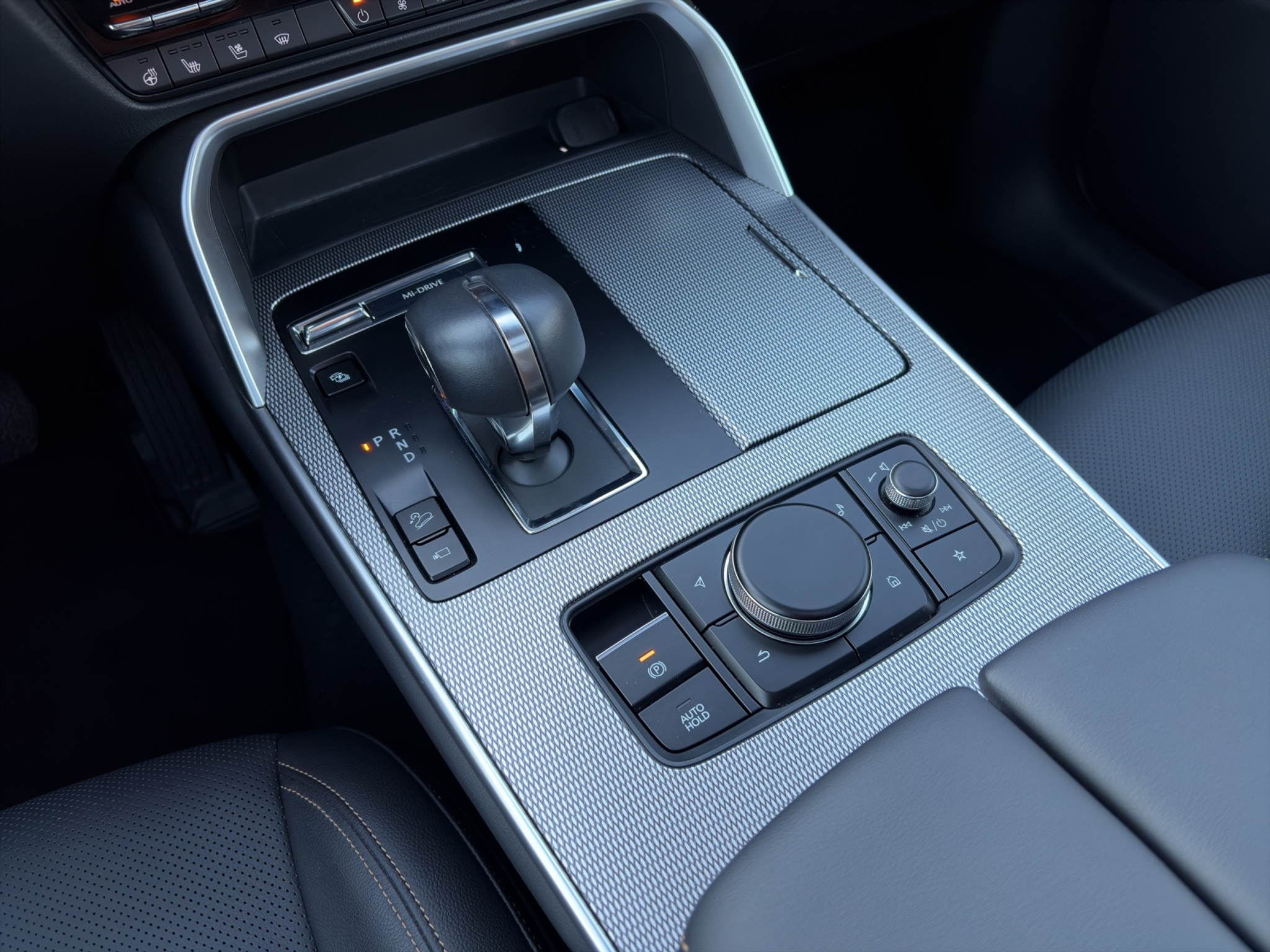 listing desktop thumbnail image 22