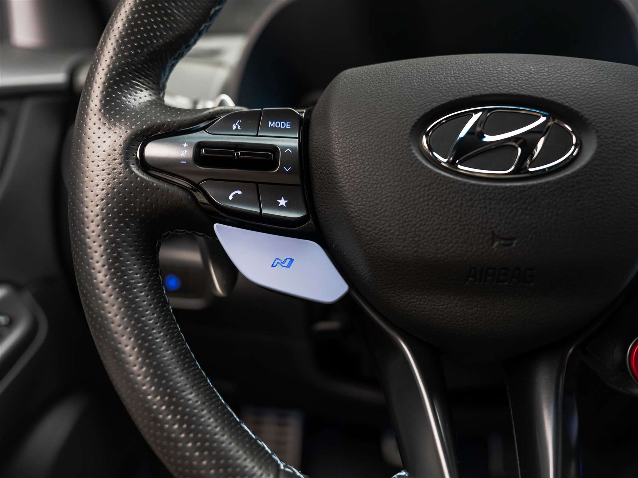 listing desktop thumbnail image 25