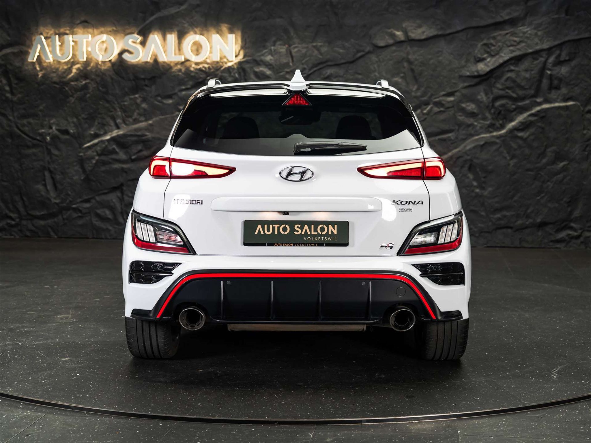 listing desktop thumbnail image 3