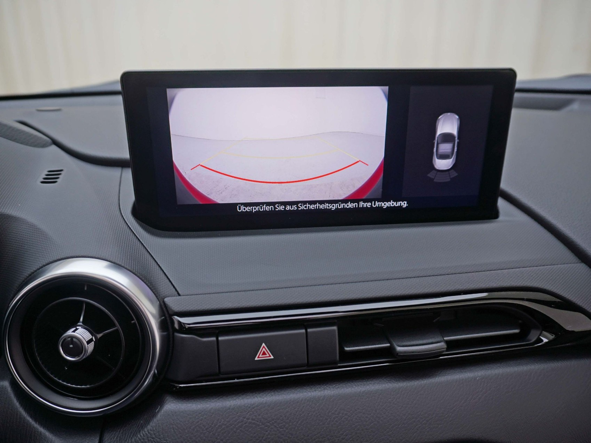 listing desktop thumbnail image 14