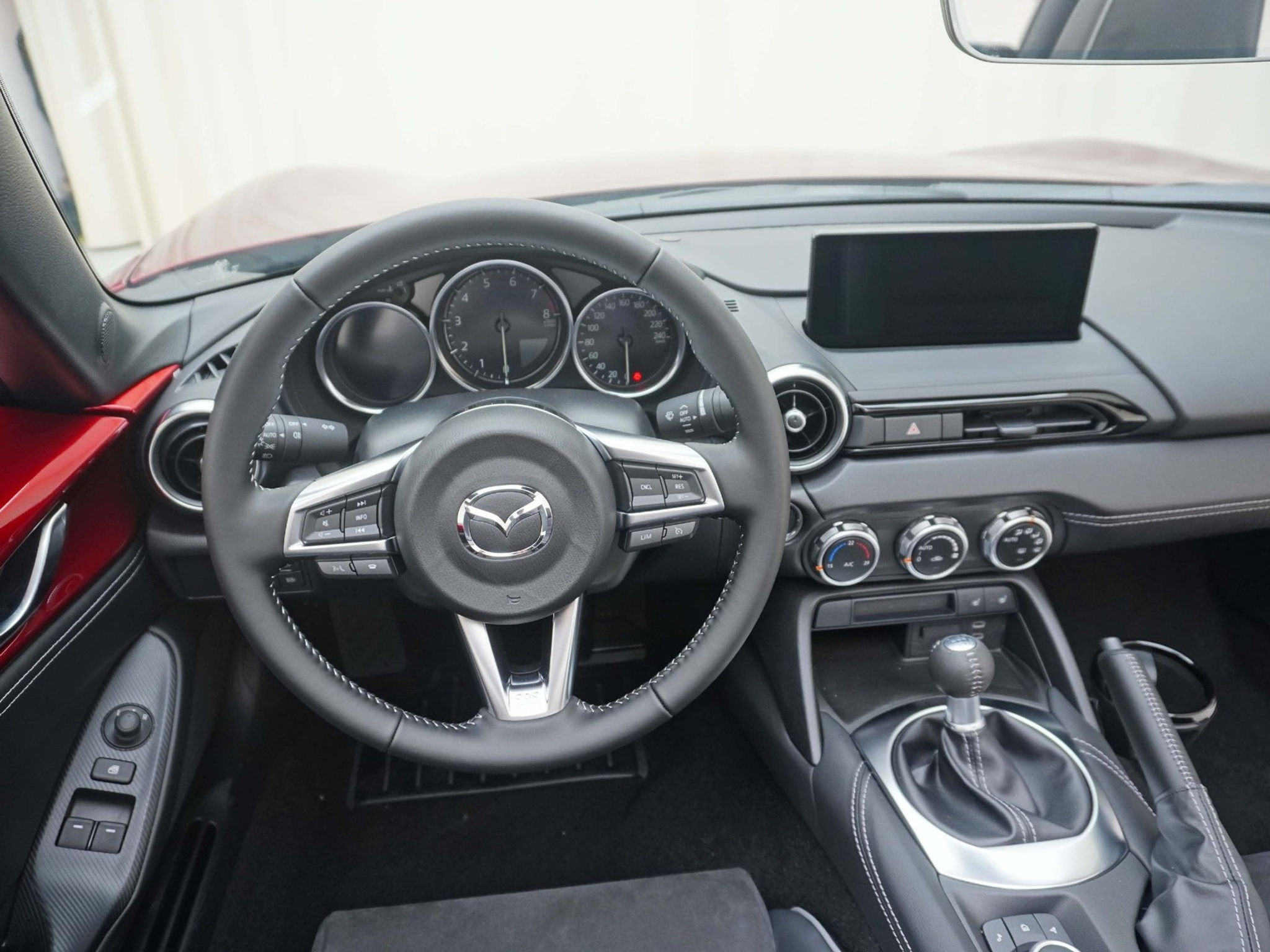 listing desktop thumbnail image 10