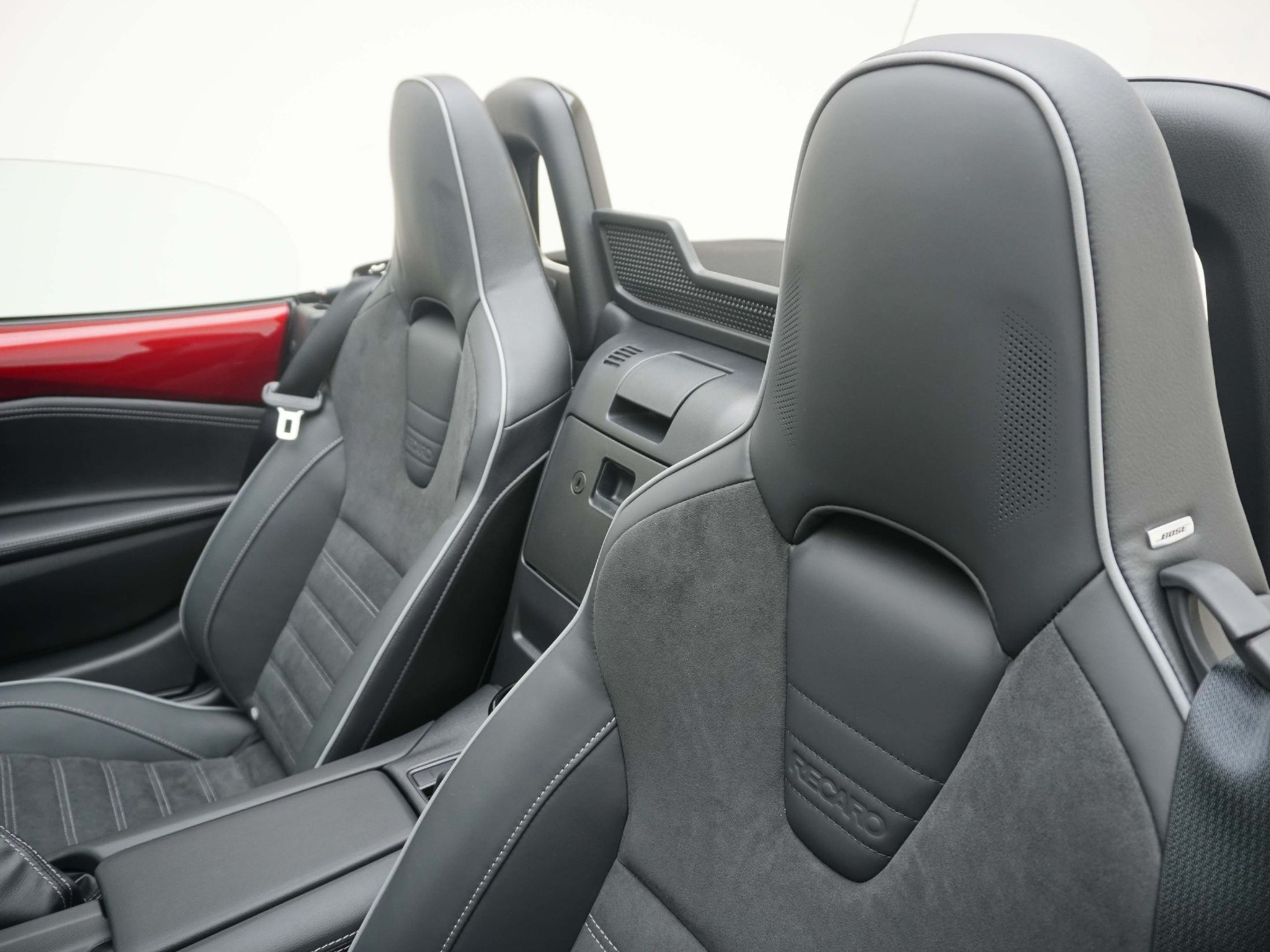 listing desktop thumbnail image 8