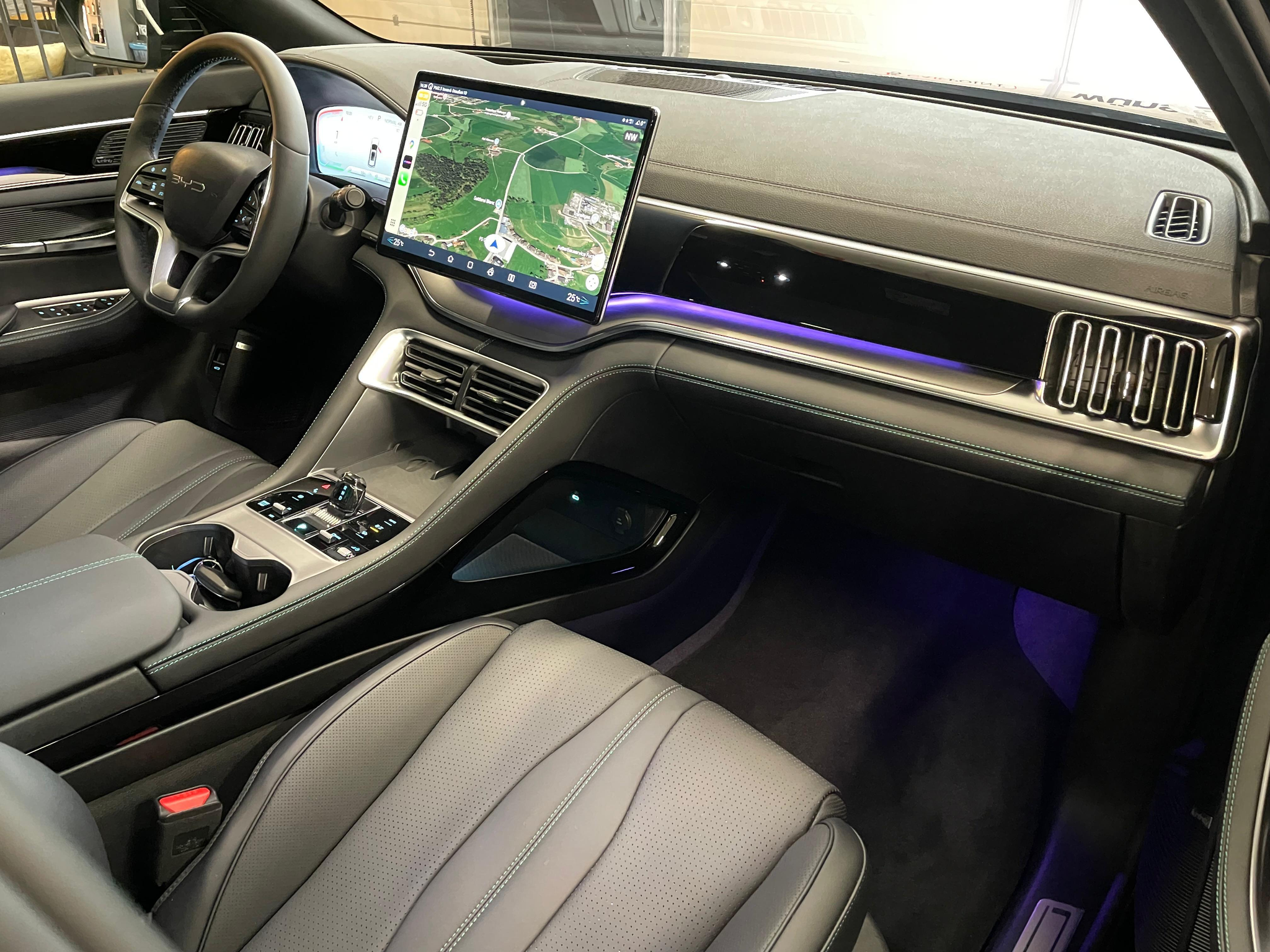 listing desktop thumbnail image 9