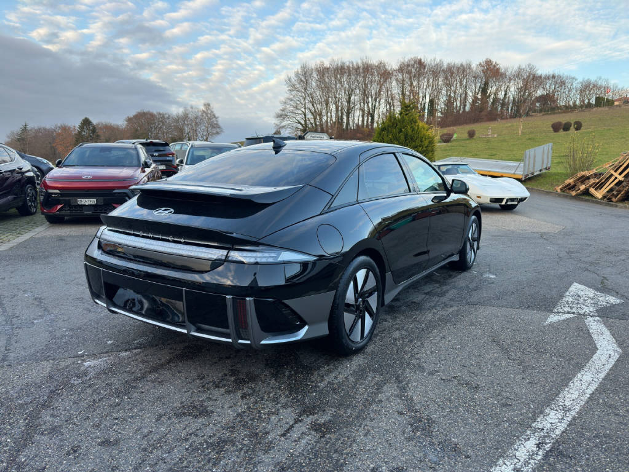 listing desktop thumbnail image 4