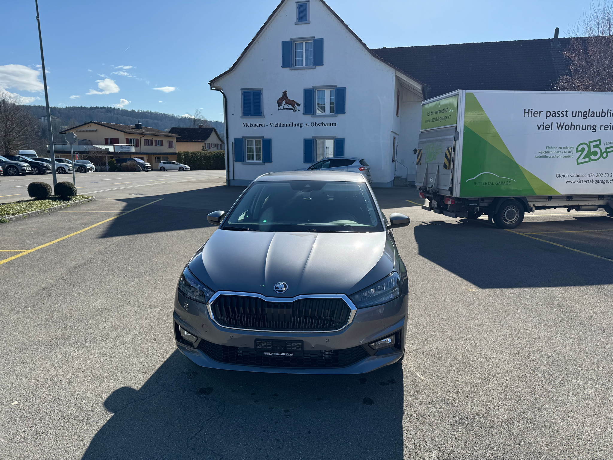 car-image-1