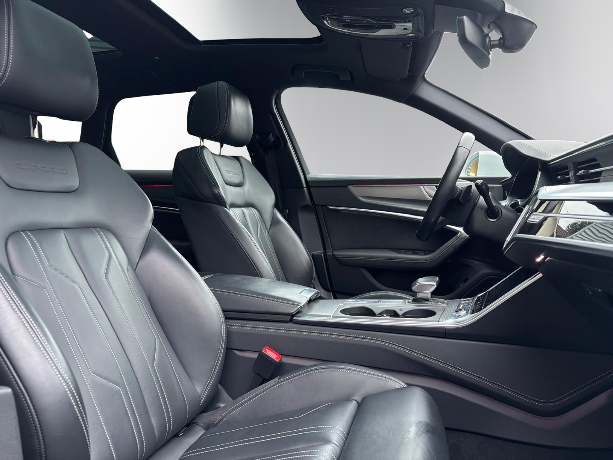 listing desktop thumbnail image 8