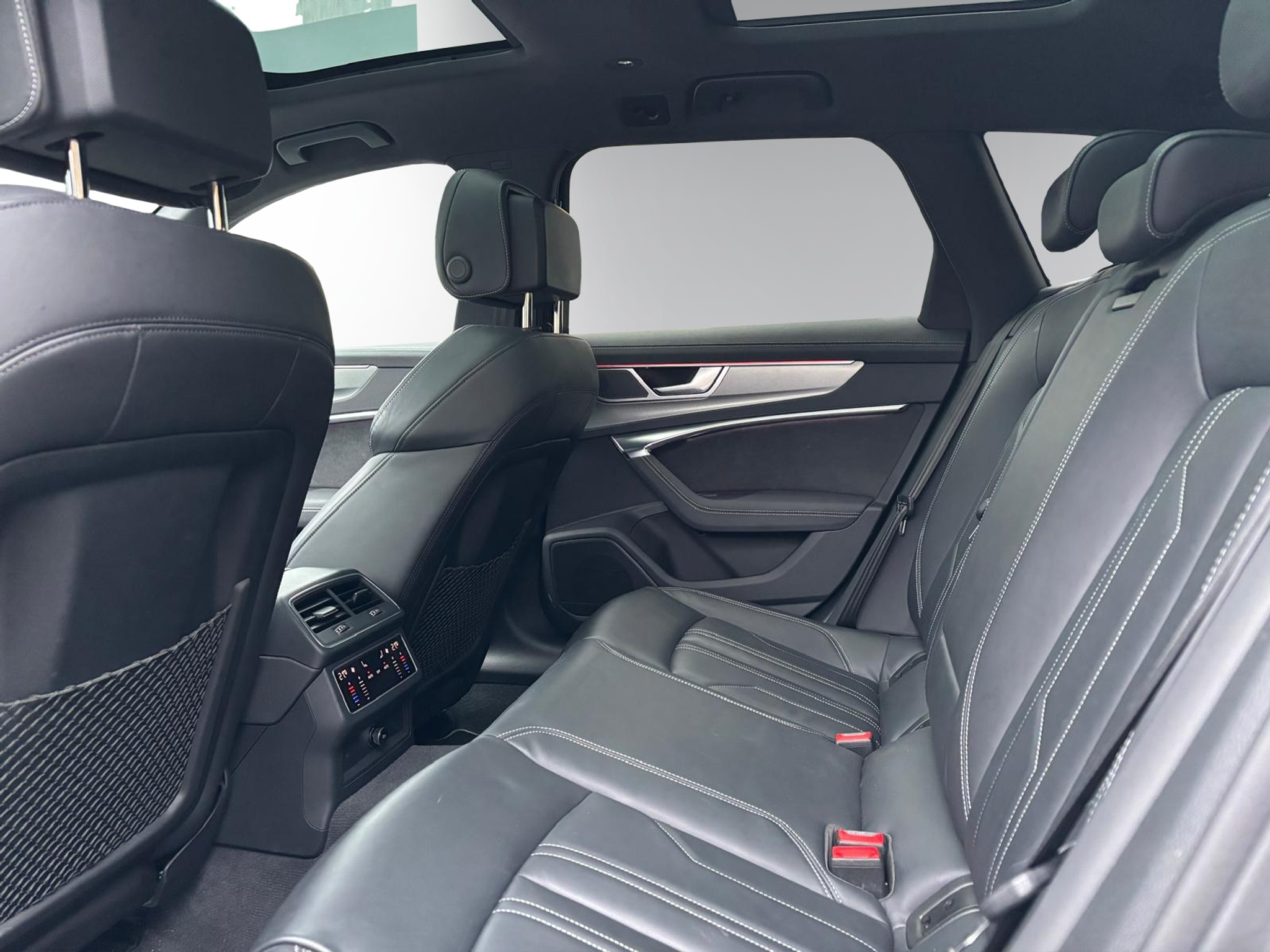 listing desktop thumbnail image 9