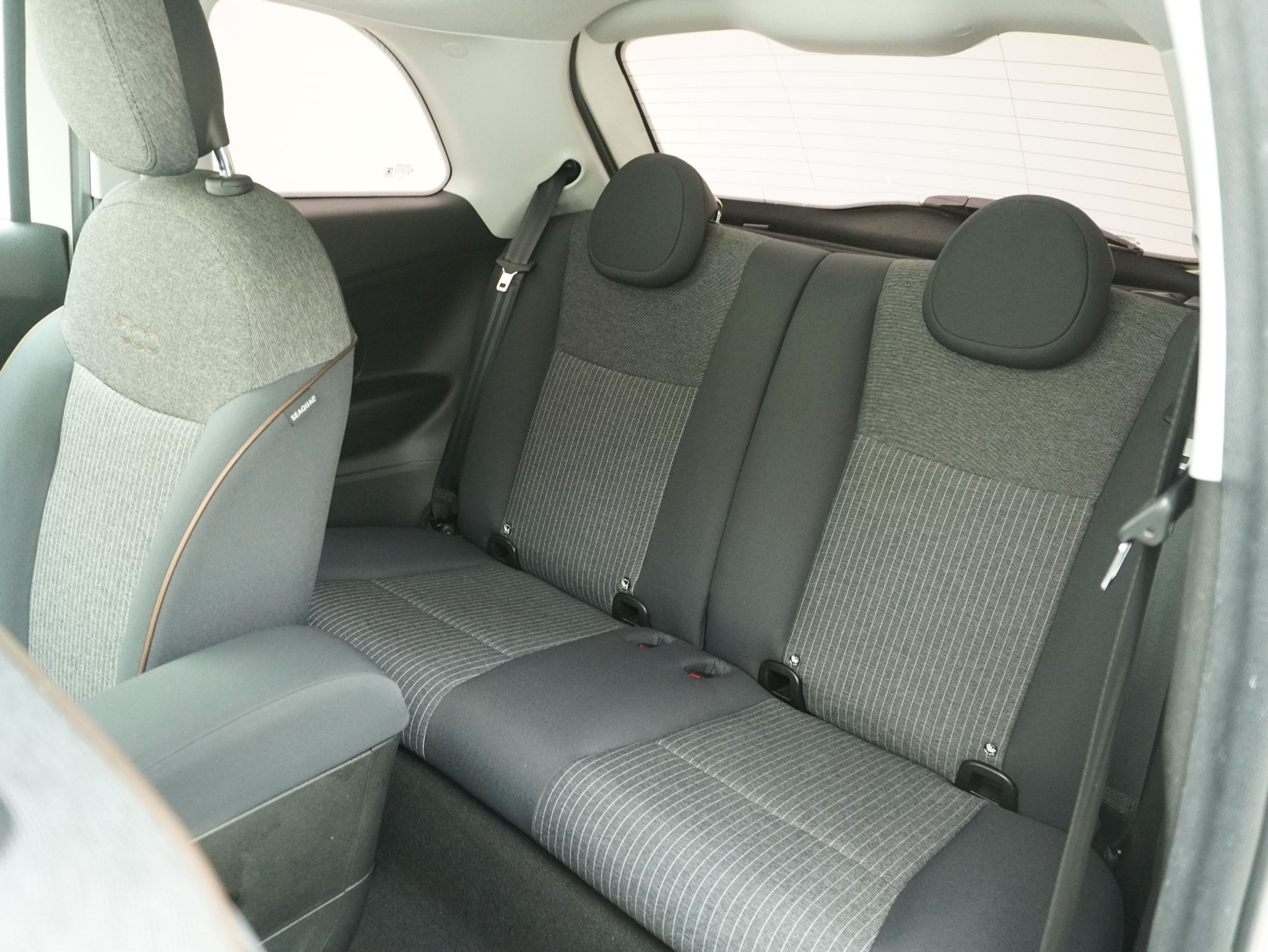 listing desktop thumbnail image 10