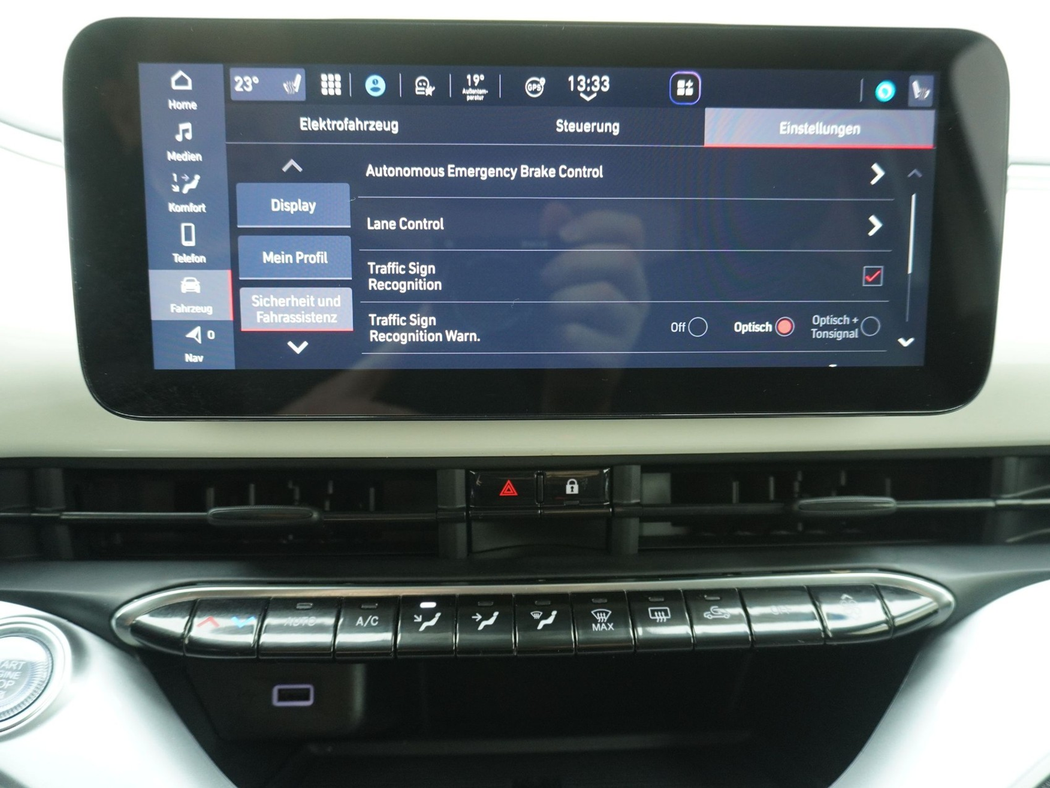 listing desktop thumbnail image 20