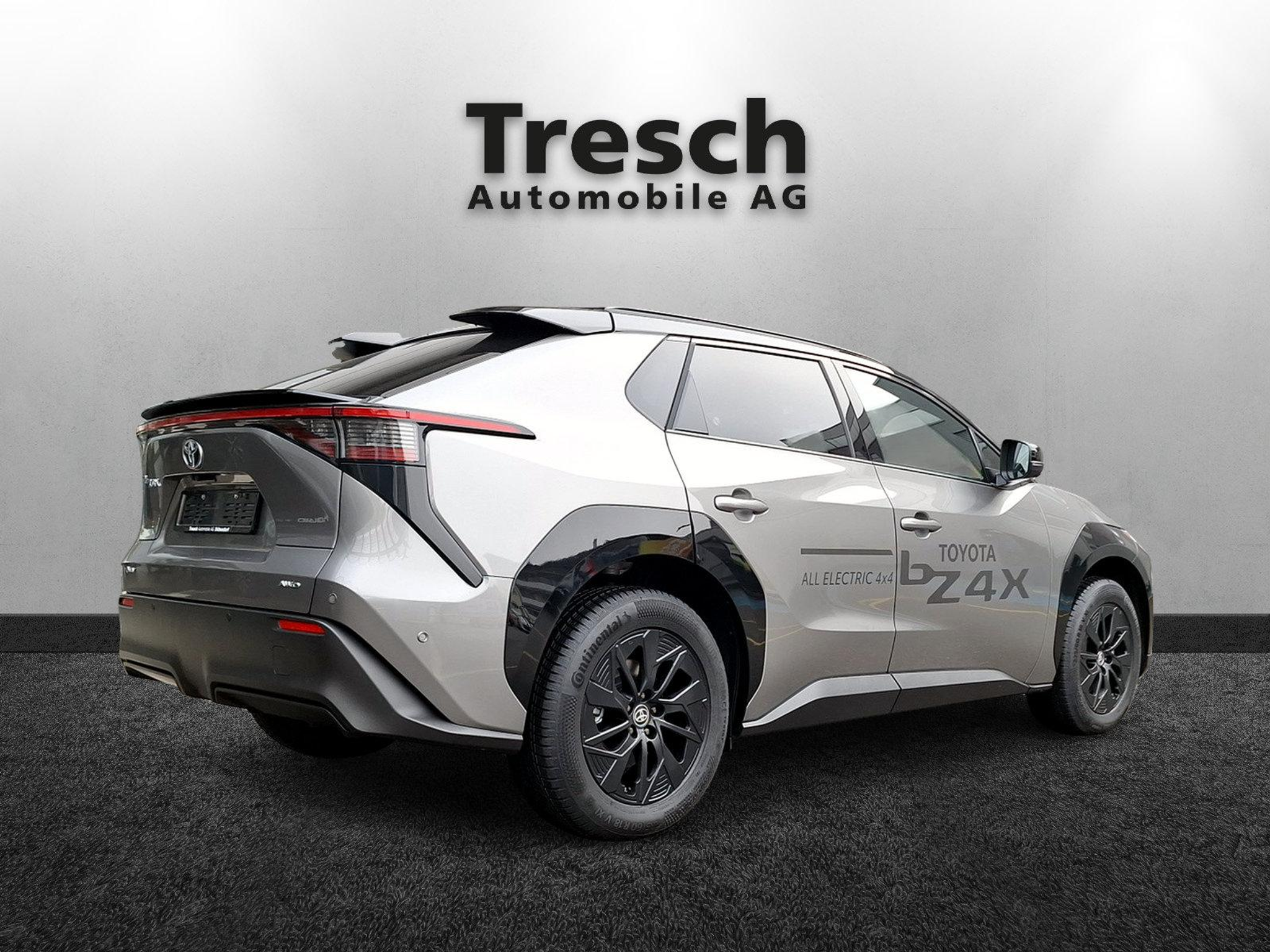 listing desktop thumbnail image 2