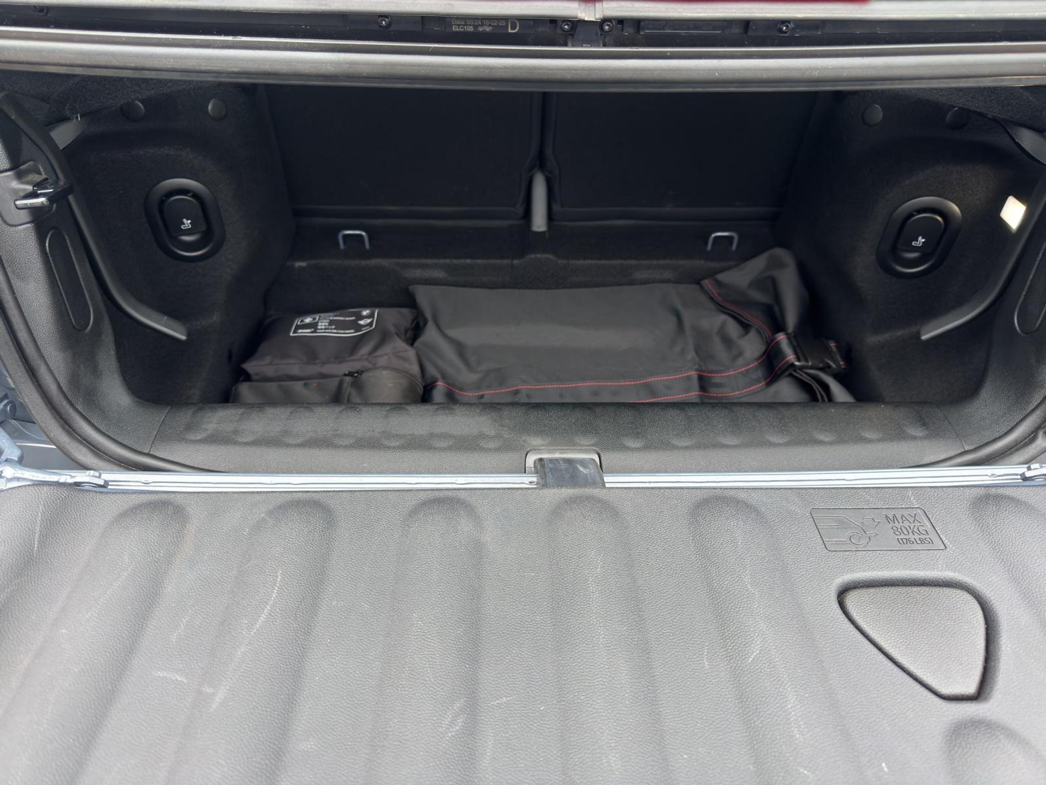 listing desktop thumbnail image 17