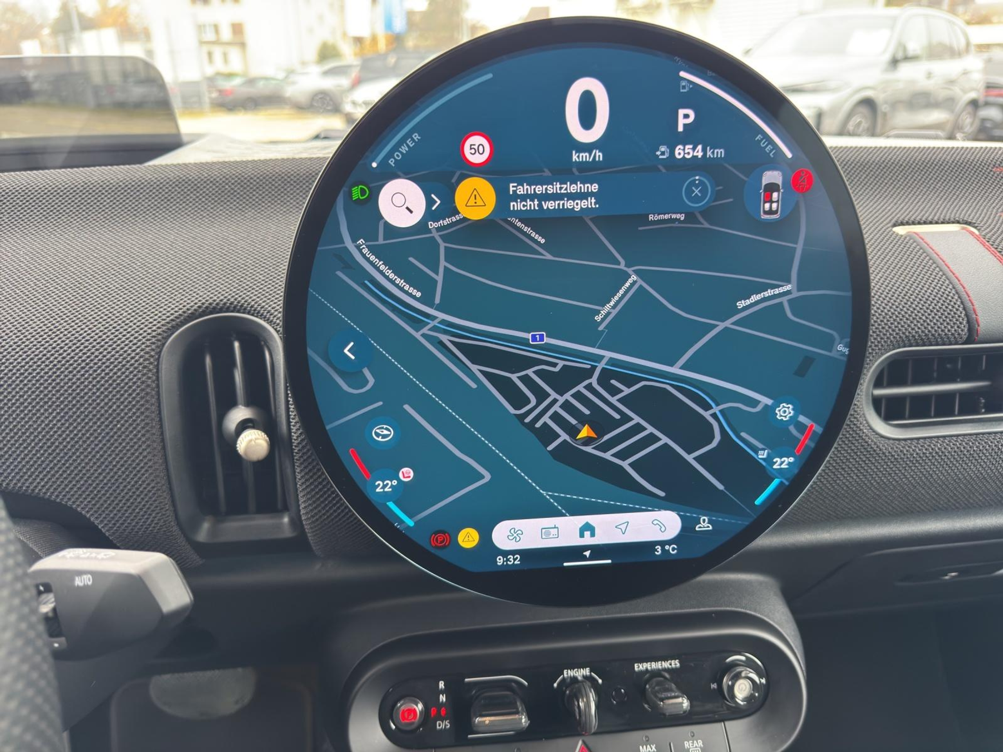 listing desktop thumbnail image 11