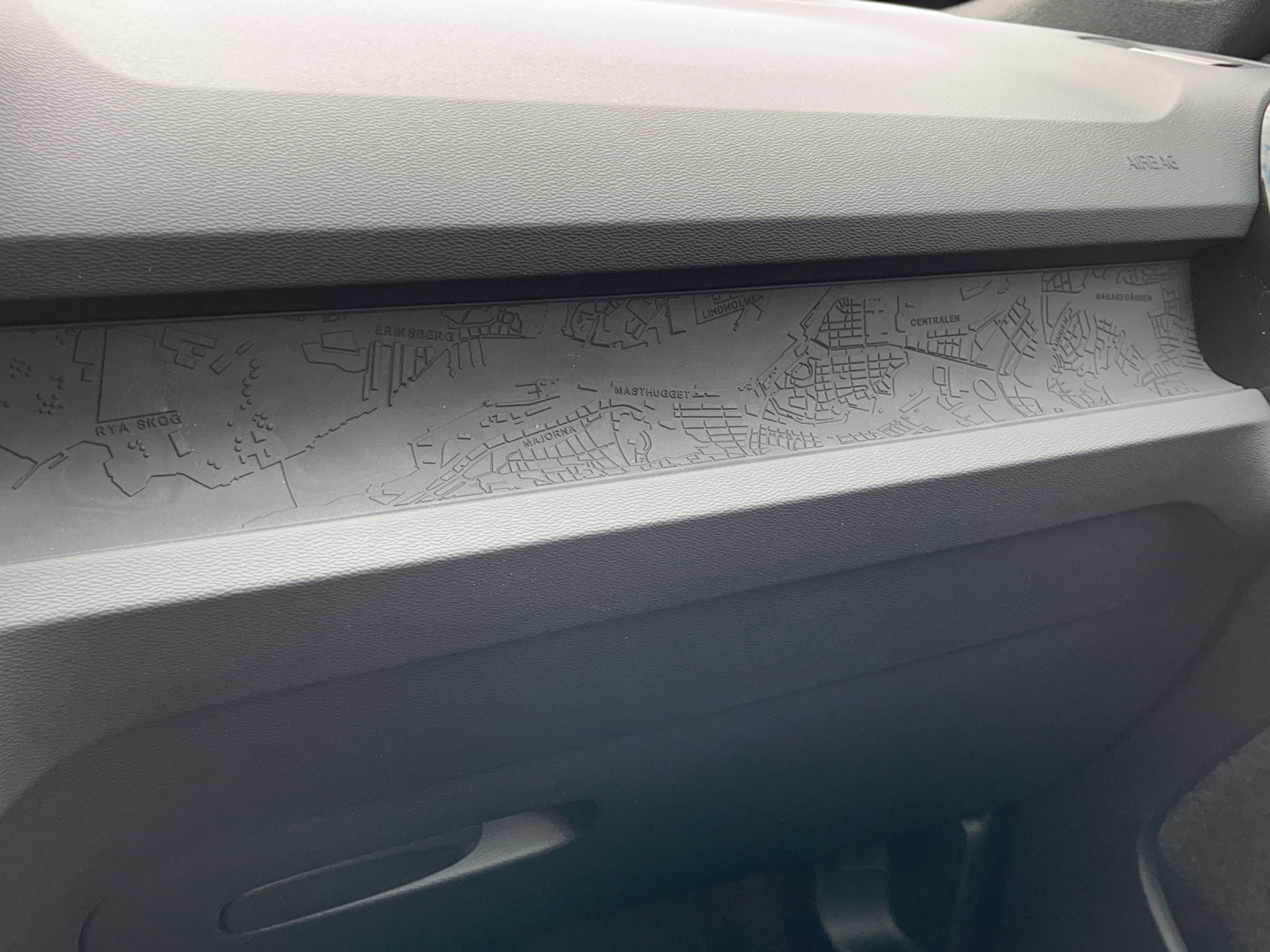 listing desktop thumbnail image 19